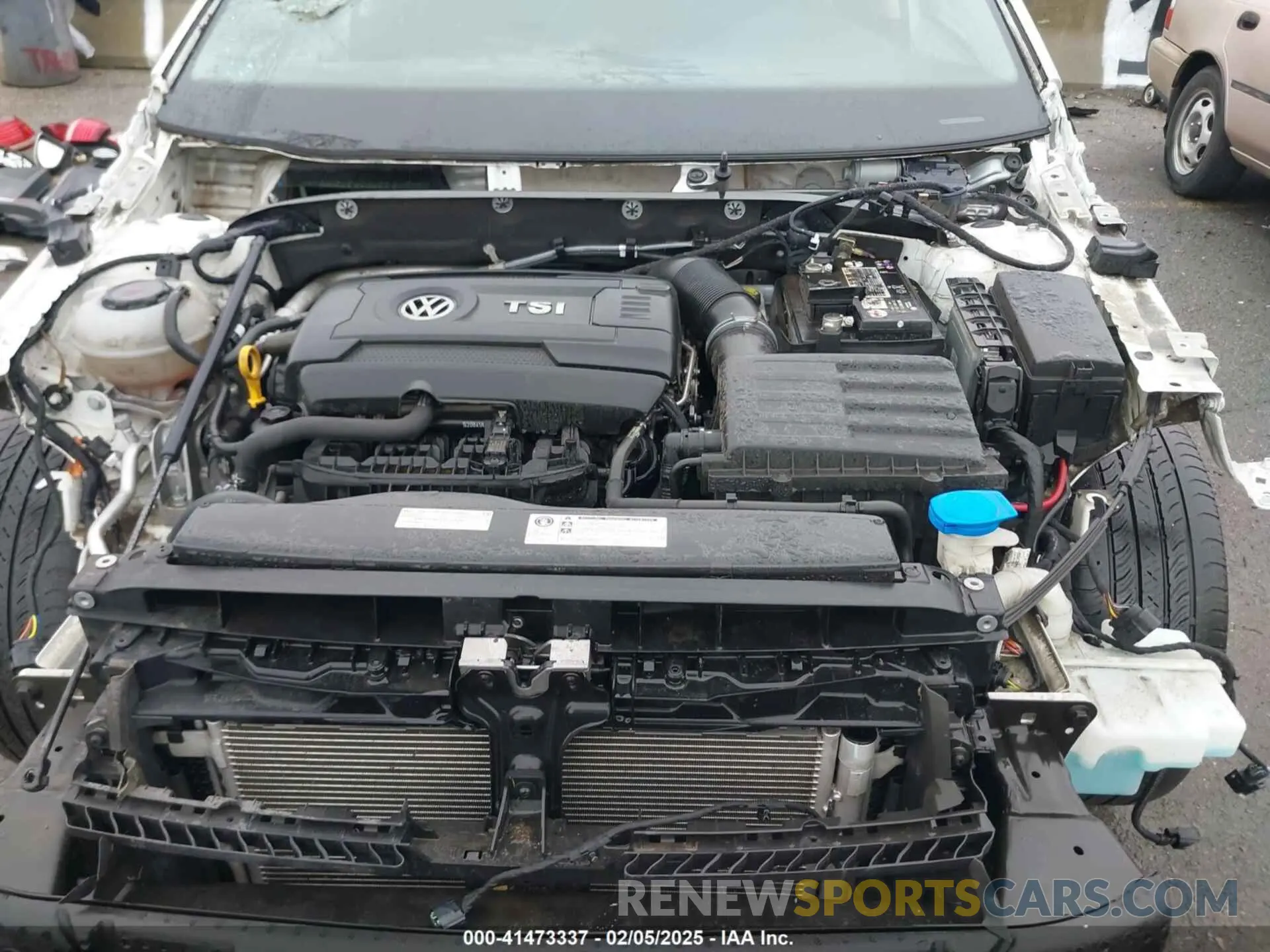 10 Photograph of a damaged car 3VWM17AU8KM506701 VOLKSWAGEN GOLF ALLTRACK 2019