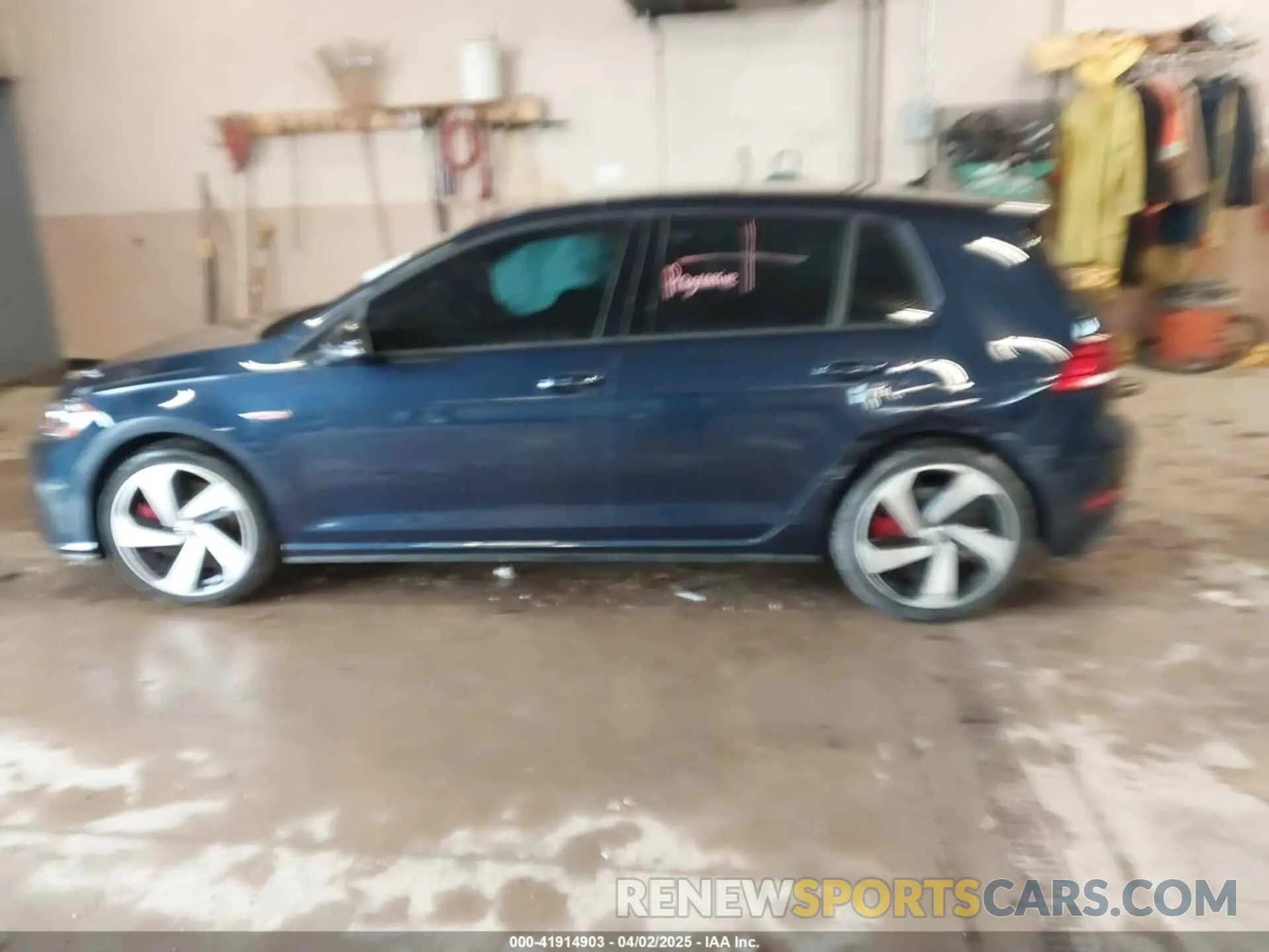 14 Фотография поврежденного автомобиля 3VW5T7AU8KM029900 VOLKSWAGEN GOLF GTI 2019