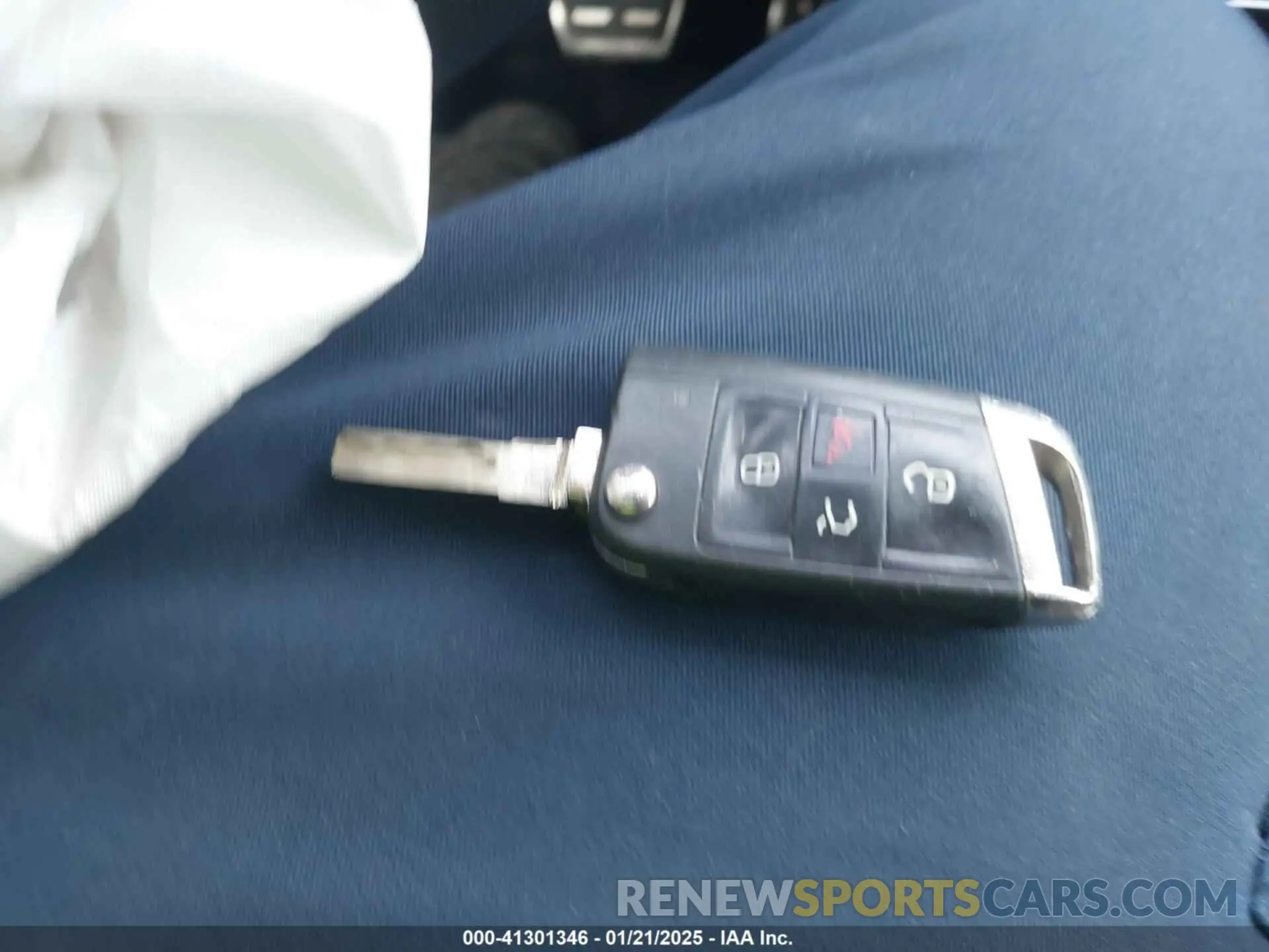 11 Photograph of a damaged car 3VW6T7AU0KM001318 VOLKSWAGEN GOLF GTI 2019