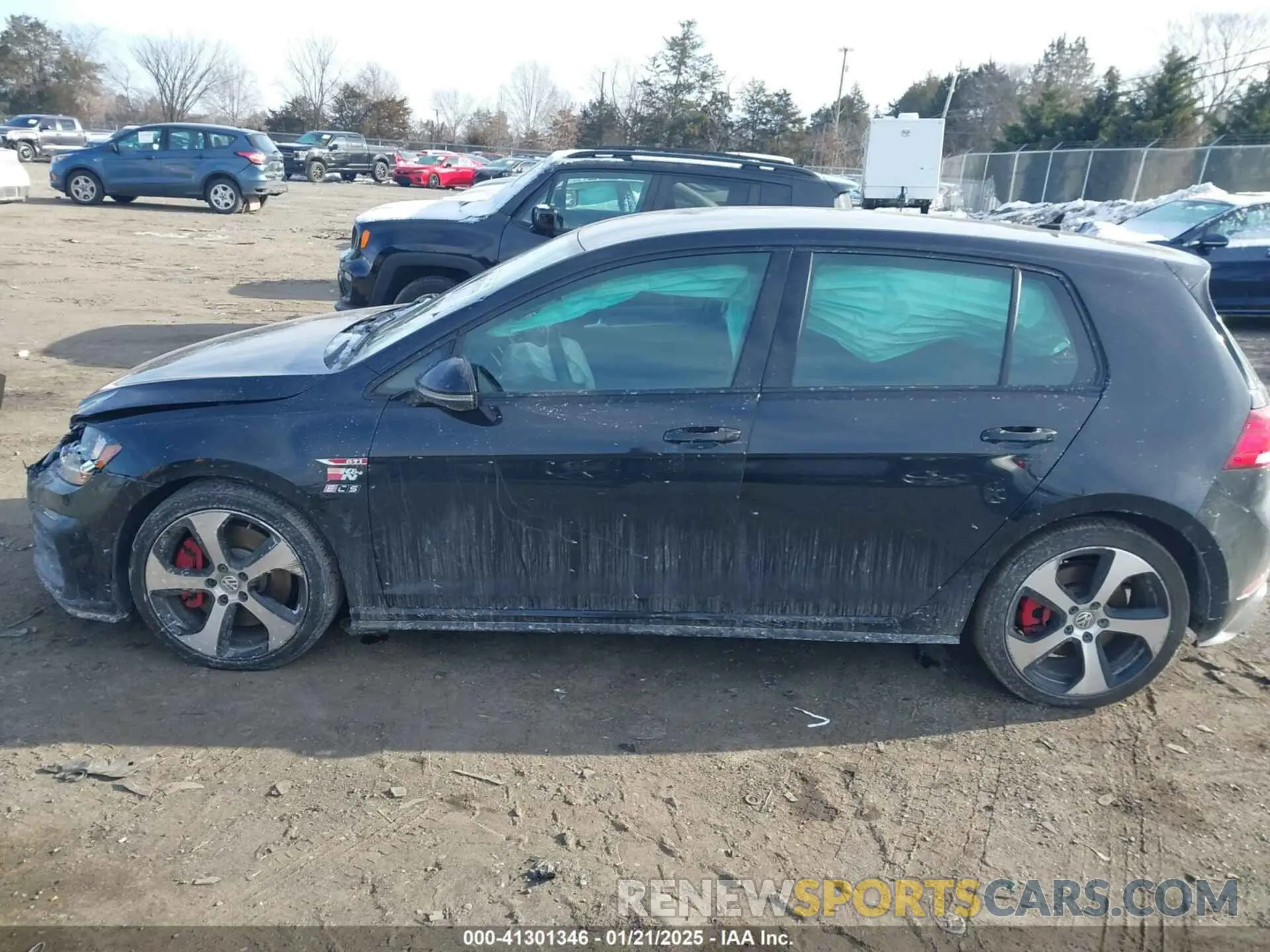 14 Photograph of a damaged car 3VW6T7AU0KM001318 VOLKSWAGEN GOLF GTI 2019