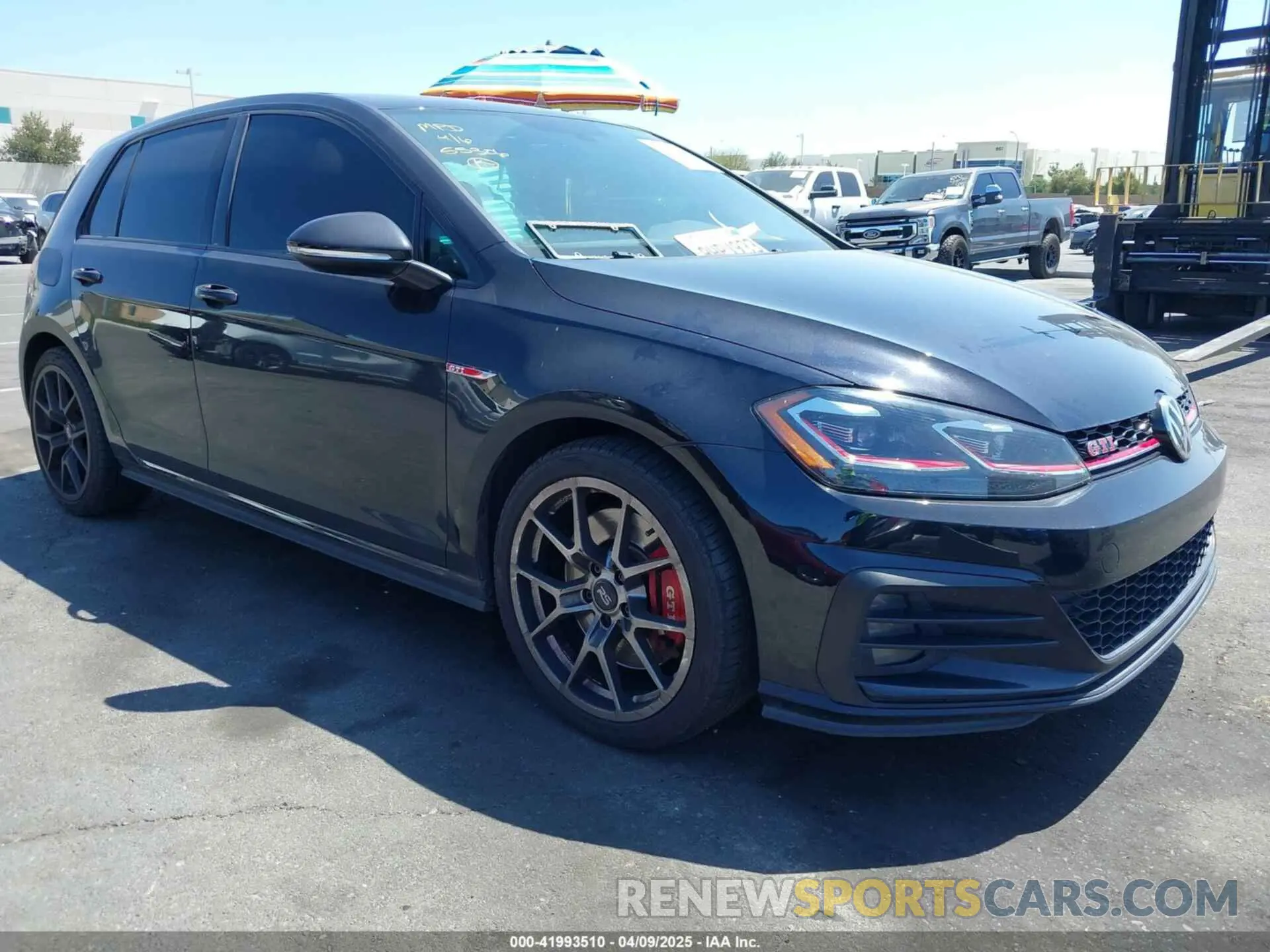 1 Photograph of a damaged car 3VW6T7AU6KM016583 VOLKSWAGEN GOLF GTI 2019