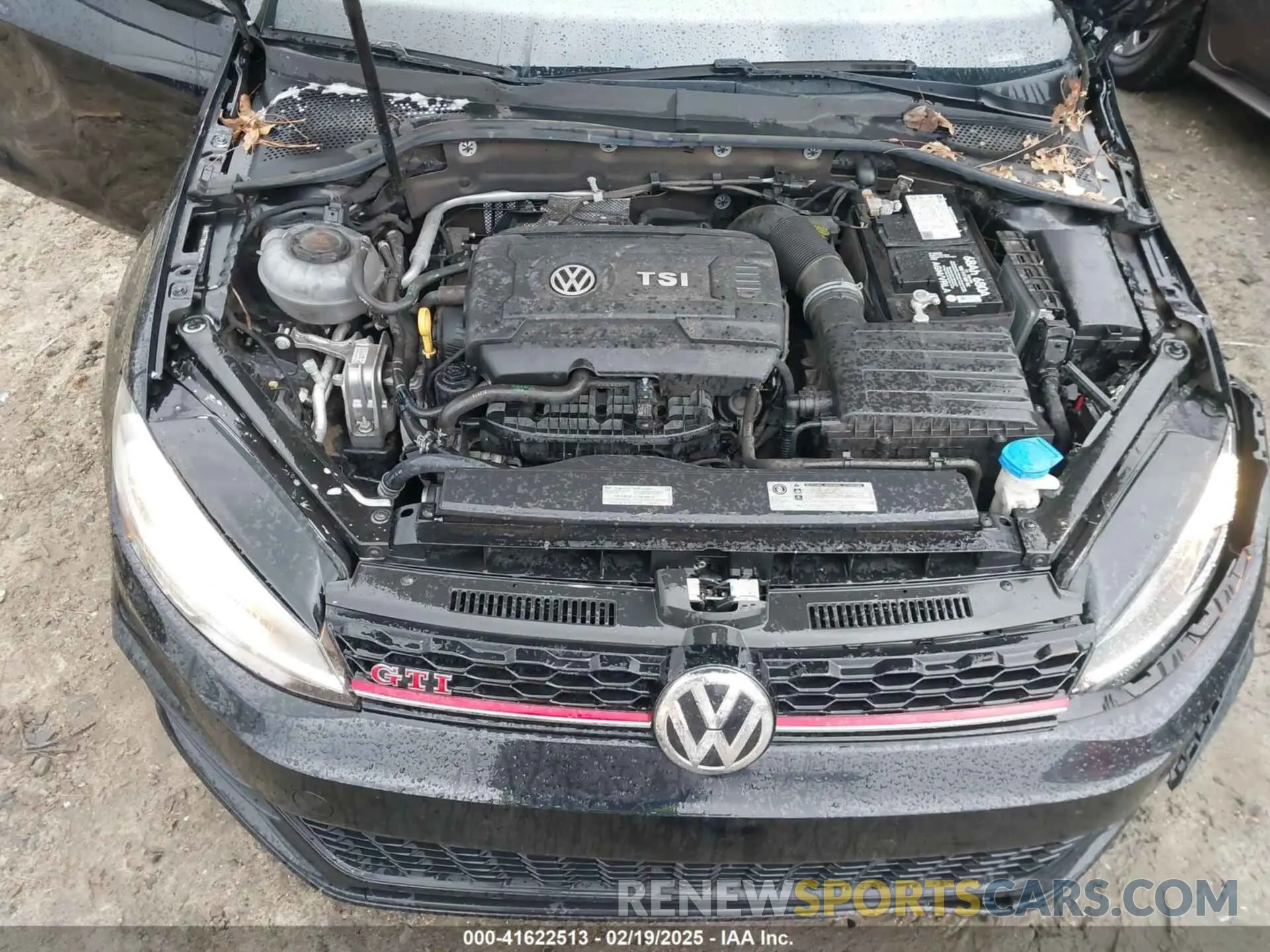10 Photograph of a damaged car 3VW6T7AU9LM008589 VOLKSWAGEN GOLF GTI 2020