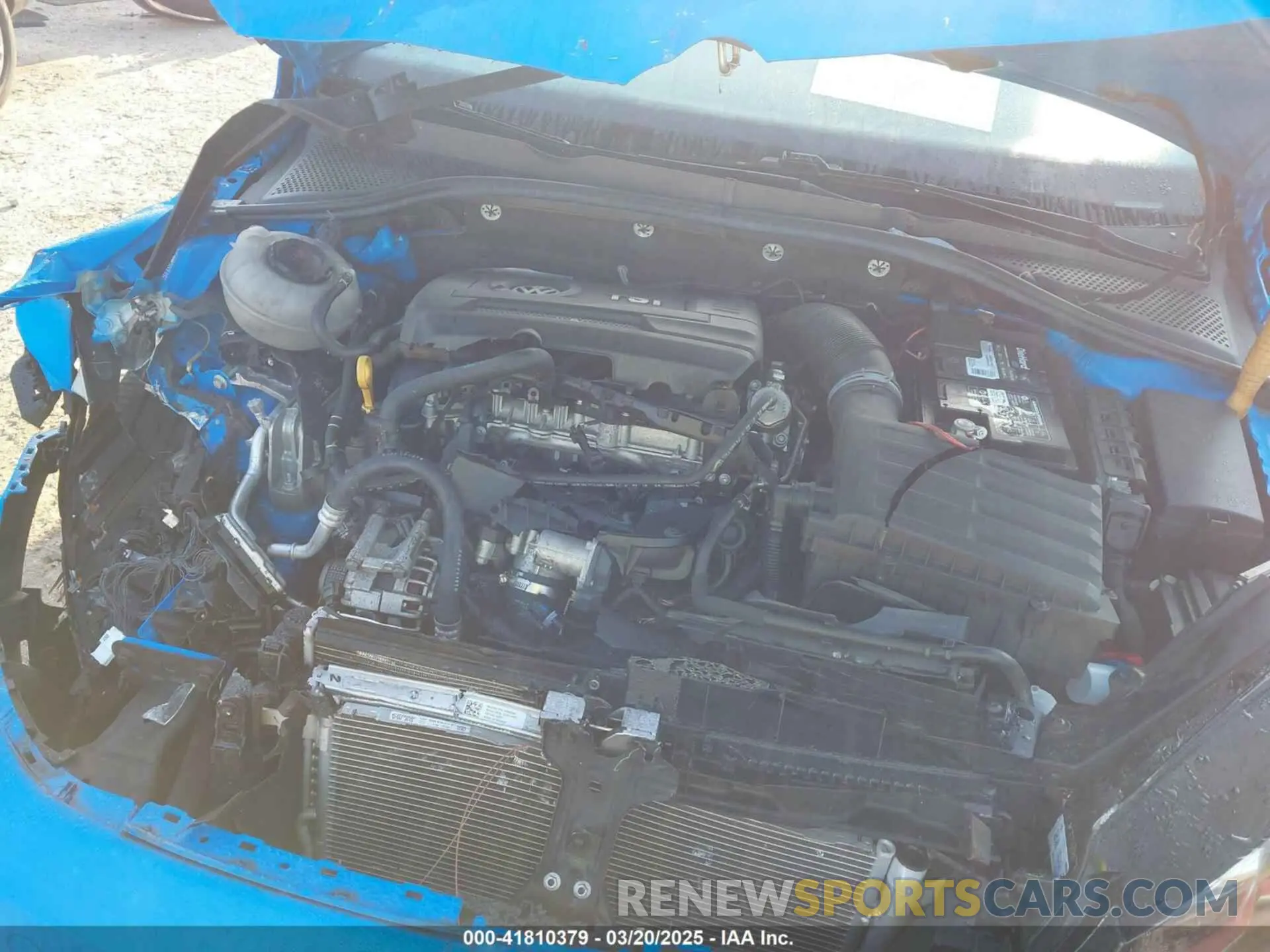 10 Photograph of a damaged car 3VW6T7AU6MM007269 VOLKSWAGEN GOLF GTI 2021