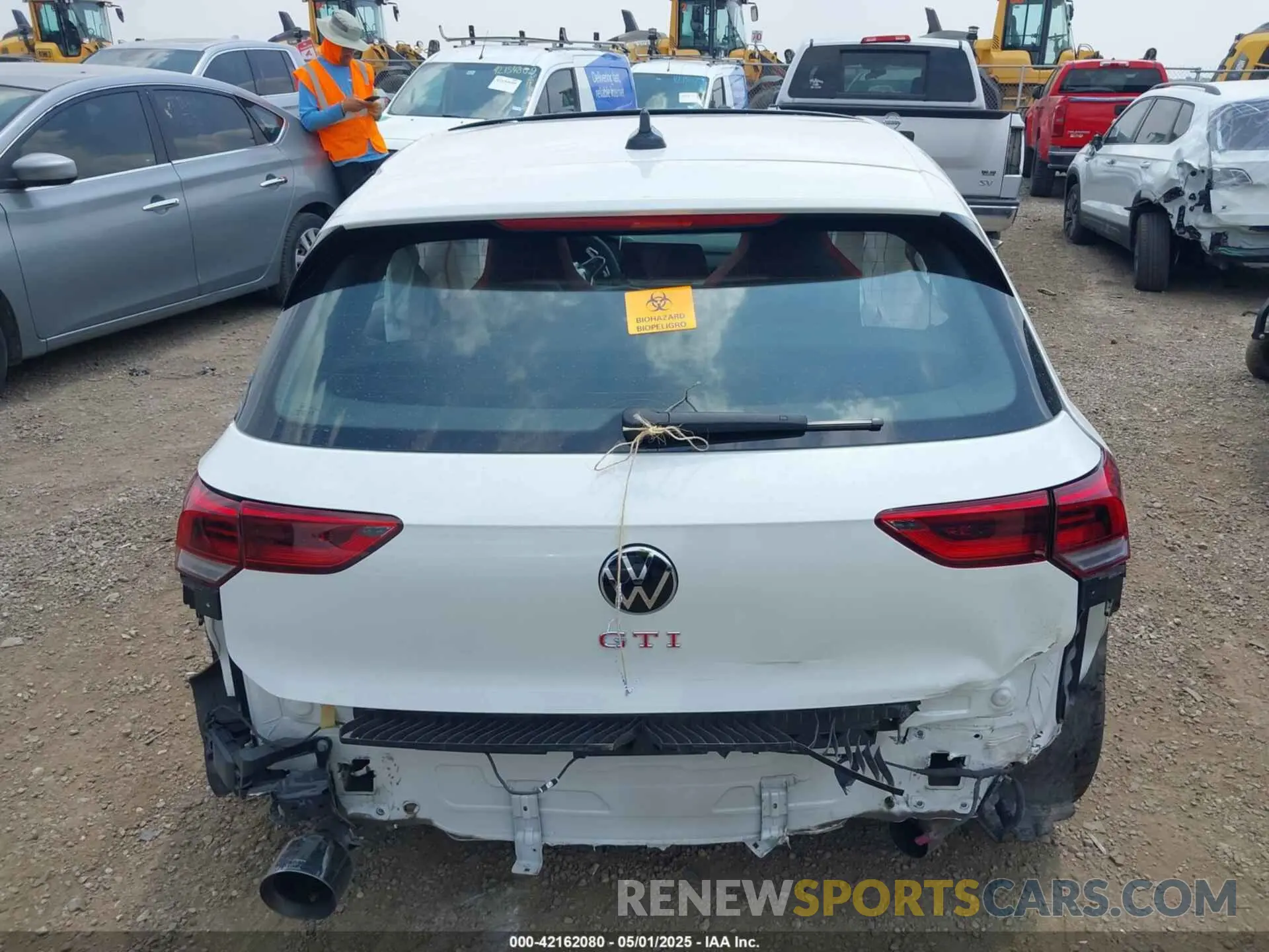 16 Photograph of a damaged car WVW3A7CD1RW160528 VOLKSWAGEN GOLF GTI 2024