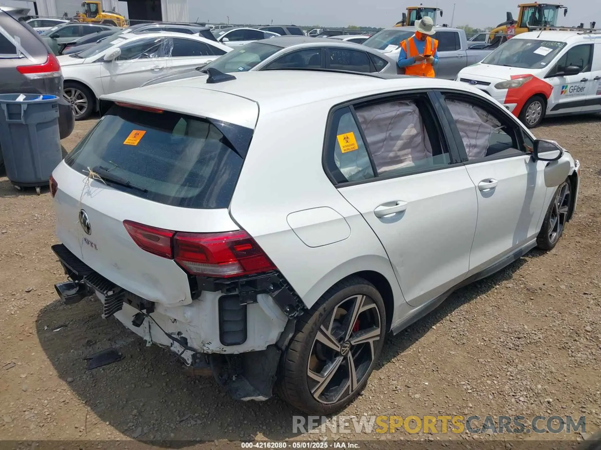 4 Photograph of a damaged car WVW3A7CD1RW160528 VOLKSWAGEN GOLF GTI 2024