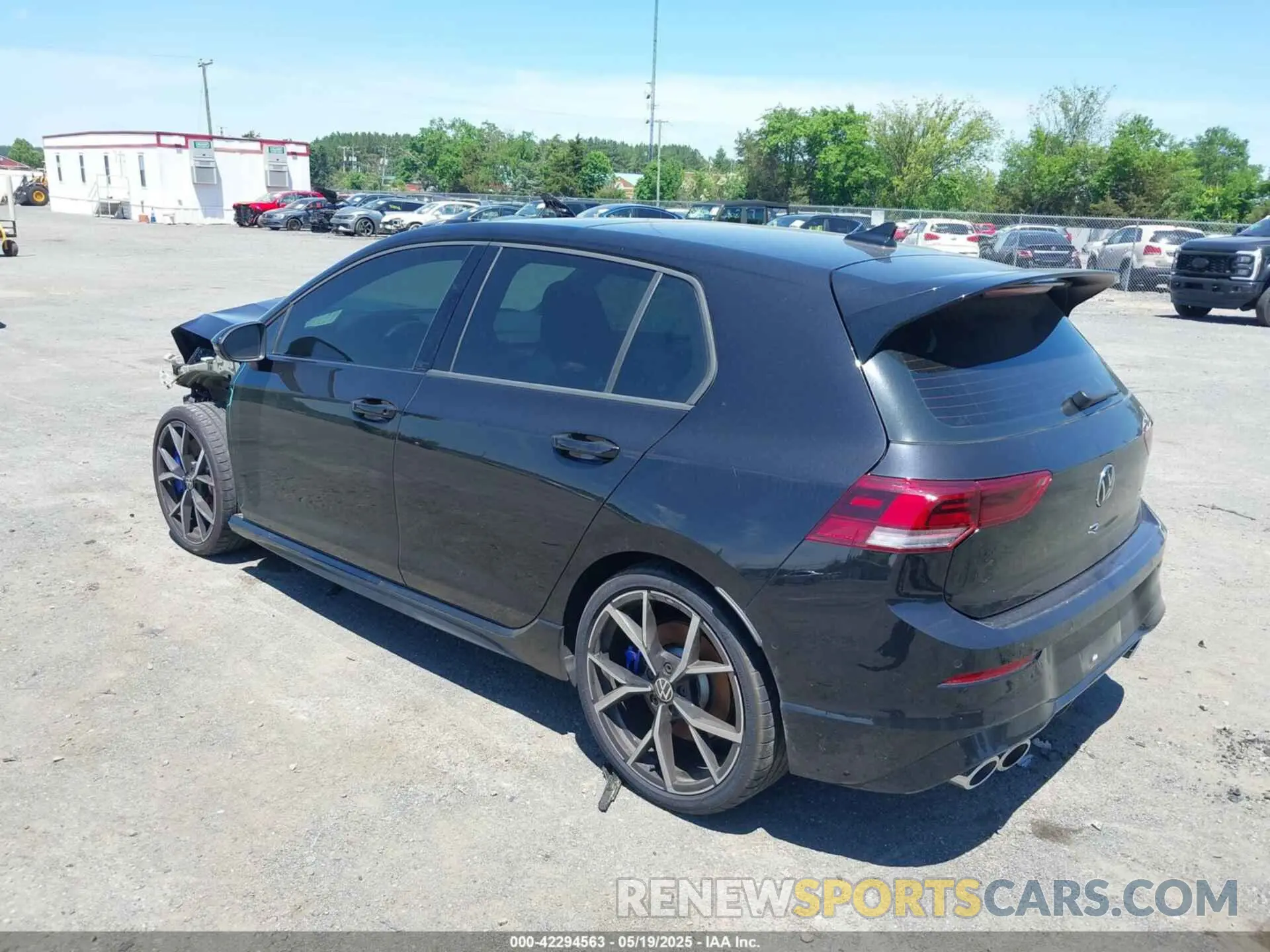 3 Photograph of a damaged car WVWEB7CD7RW158966 VOLKSWAGEN GOLF R 2024