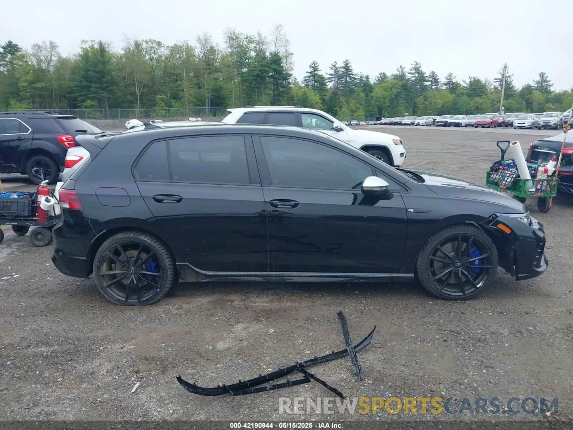 14 Фотография поврежденного автомобиля WVWFB7CD8RW225160 VOLKSWAGEN GOLF R 2024