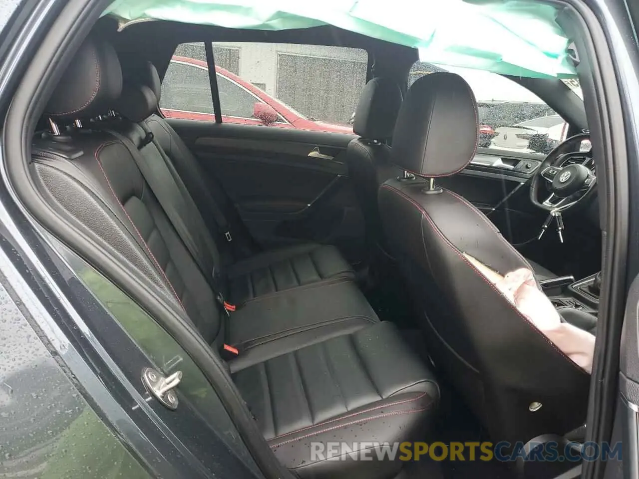 10 Фотография поврежденного автомобиля 3VW5T7AU0KM024125 VOLKSWAGEN GTI 2019