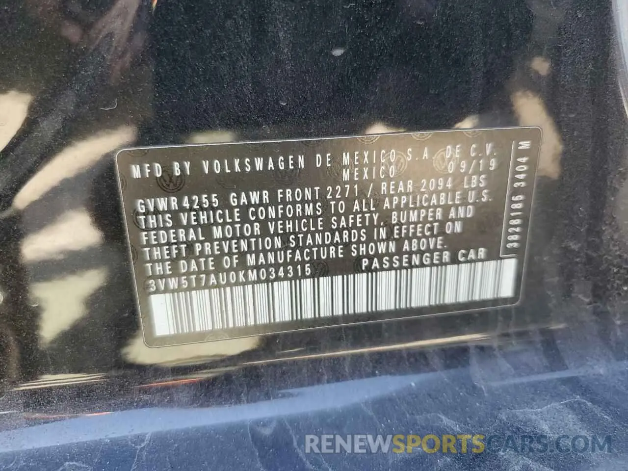 12 Photograph of a damaged car 3VW5T7AU0KM034315 VOLKSWAGEN GTI 2019