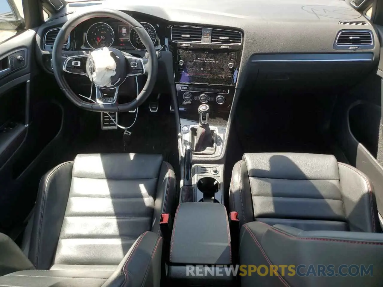 8 Фотография поврежденного автомобиля 3VW5T7AU4KM009725 VOLKSWAGEN GTI 2019