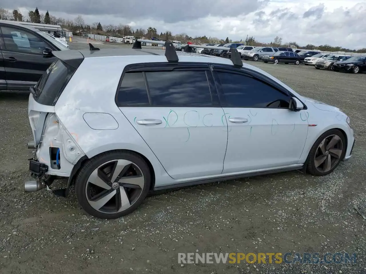 3 Photograph of a damaged car 3VW5T7AU4KM030347 VOLKSWAGEN GTI 2019