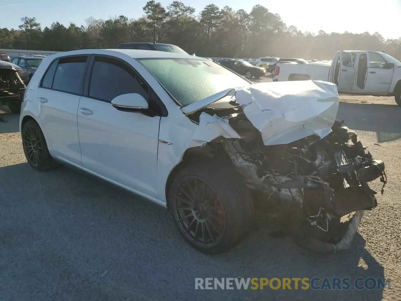 4 Photograph of a damaged car 3VW5T7AU9KM035544 VOLKSWAGEN GTI 2019