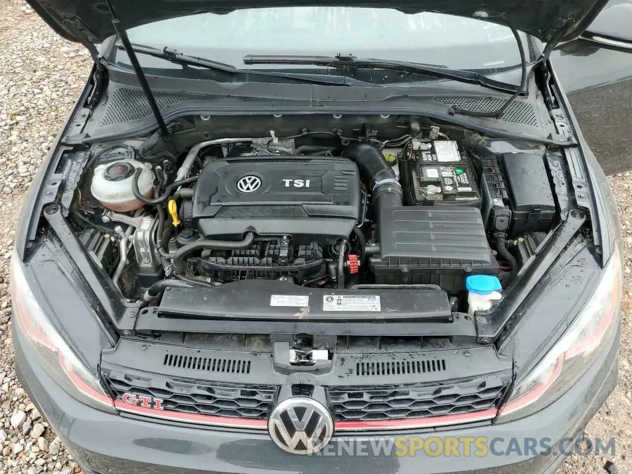 11 Photograph of a damaged car 3VW6T7AU7KM004085 VOLKSWAGEN GTI 2019