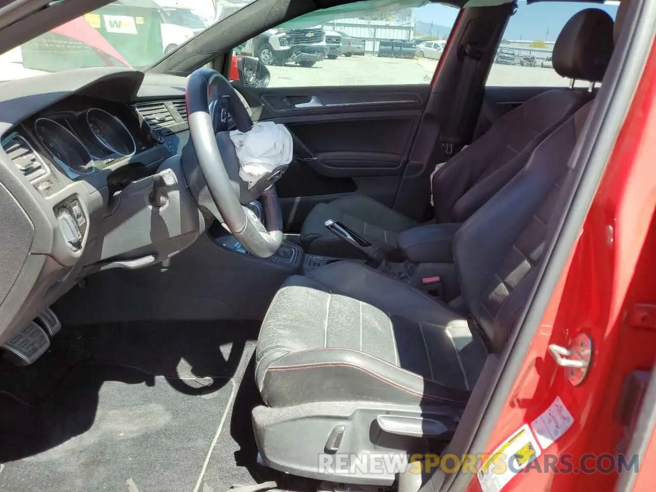 7 Фотография поврежденного автомобиля 3VW6T7AU8KM002247 VOLKSWAGEN GTI 2019