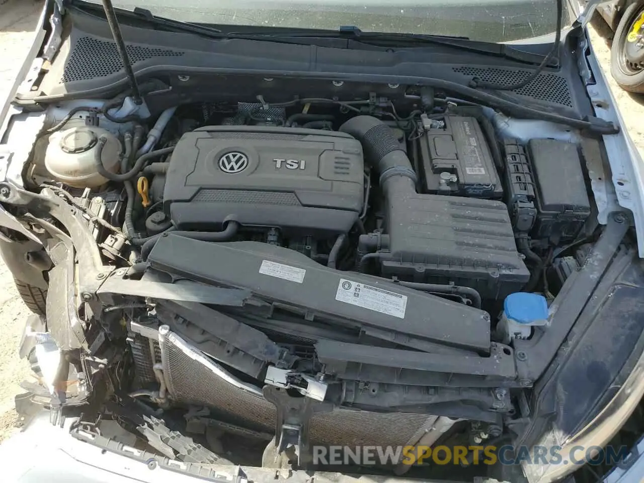11 Photograph of a damaged car 3VW6T7AU8KM015905 VOLKSWAGEN GTI 2019