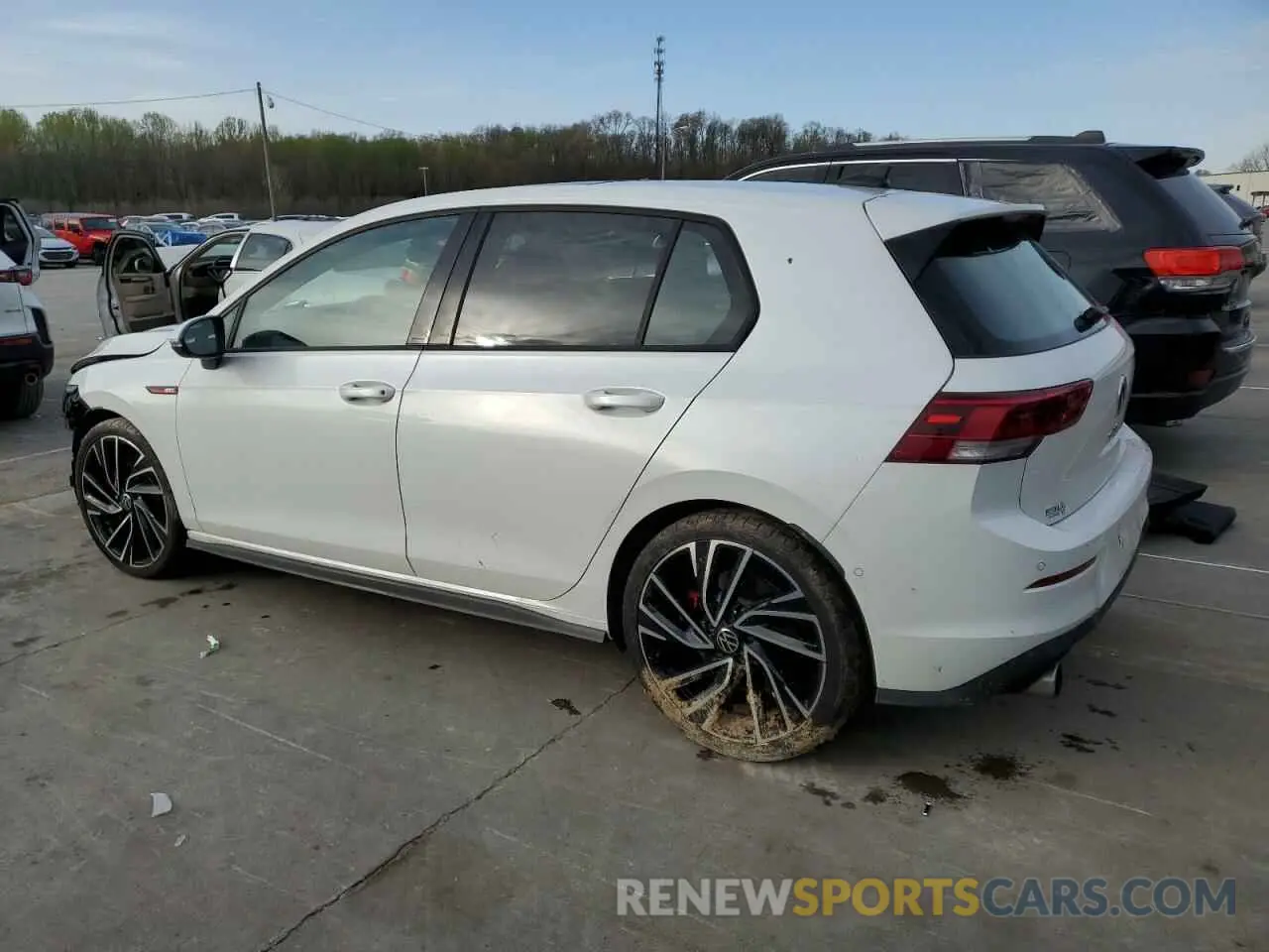 2 Фотография поврежденного автомобиля WVWWA7CDXPW210739 VOLKSWAGEN GTI 2023