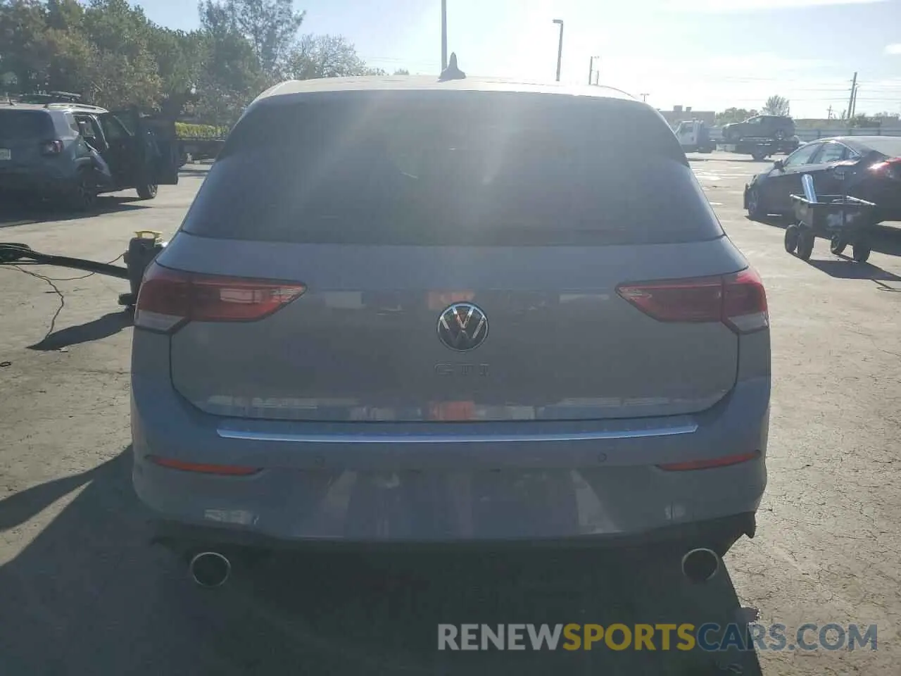 6 Фотография поврежденного автомобиля WVWGA7CD7RW228624 VOLKSWAGEN GTI 2024