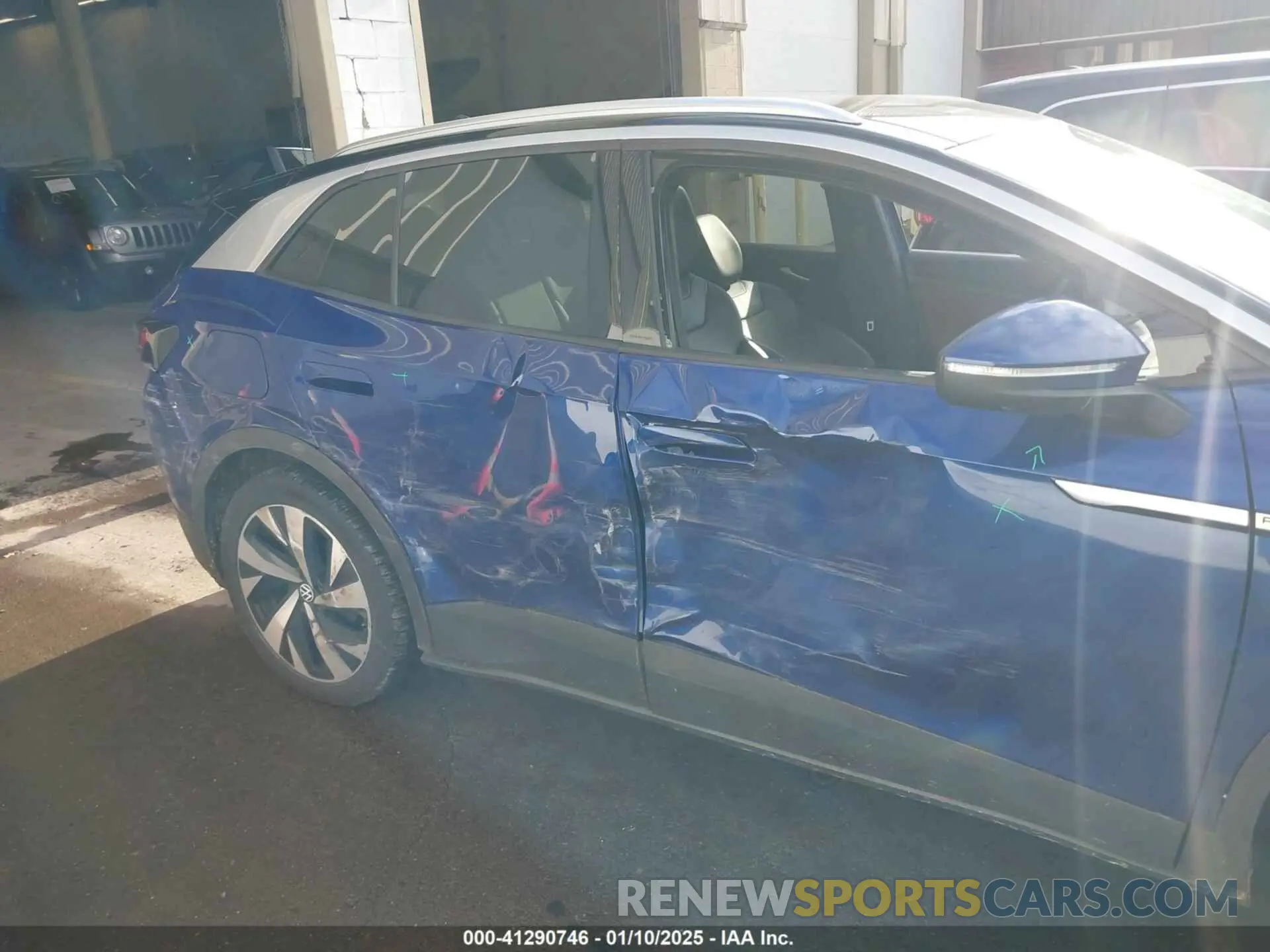 6 Photograph of a damaged car WVGKMPE28MP056759 VOLKSWAGEN ID.4 2021