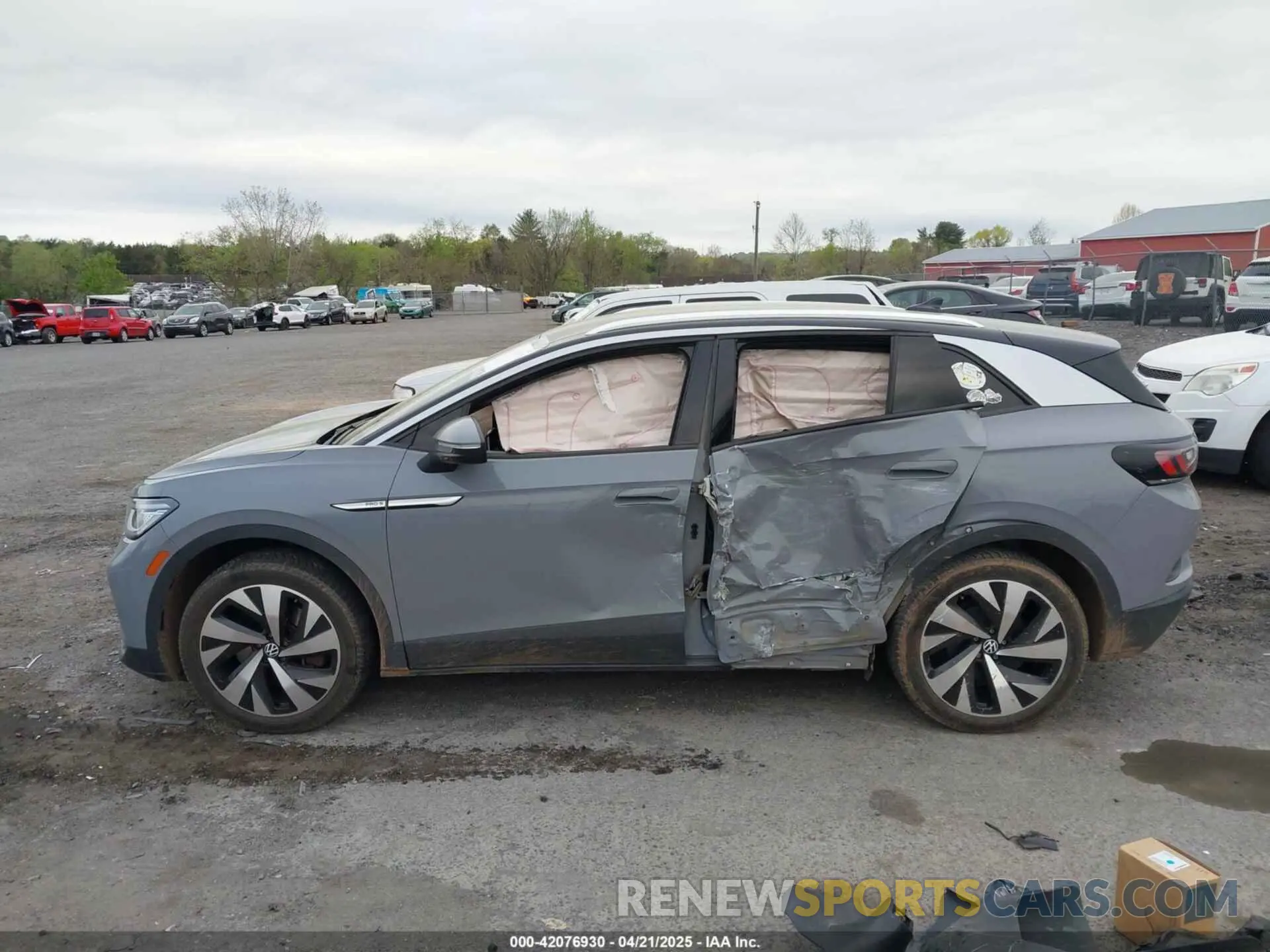 15 Photograph of a damaged car WVGUNPE2XMP059507 VOLKSWAGEN ID.4 2021