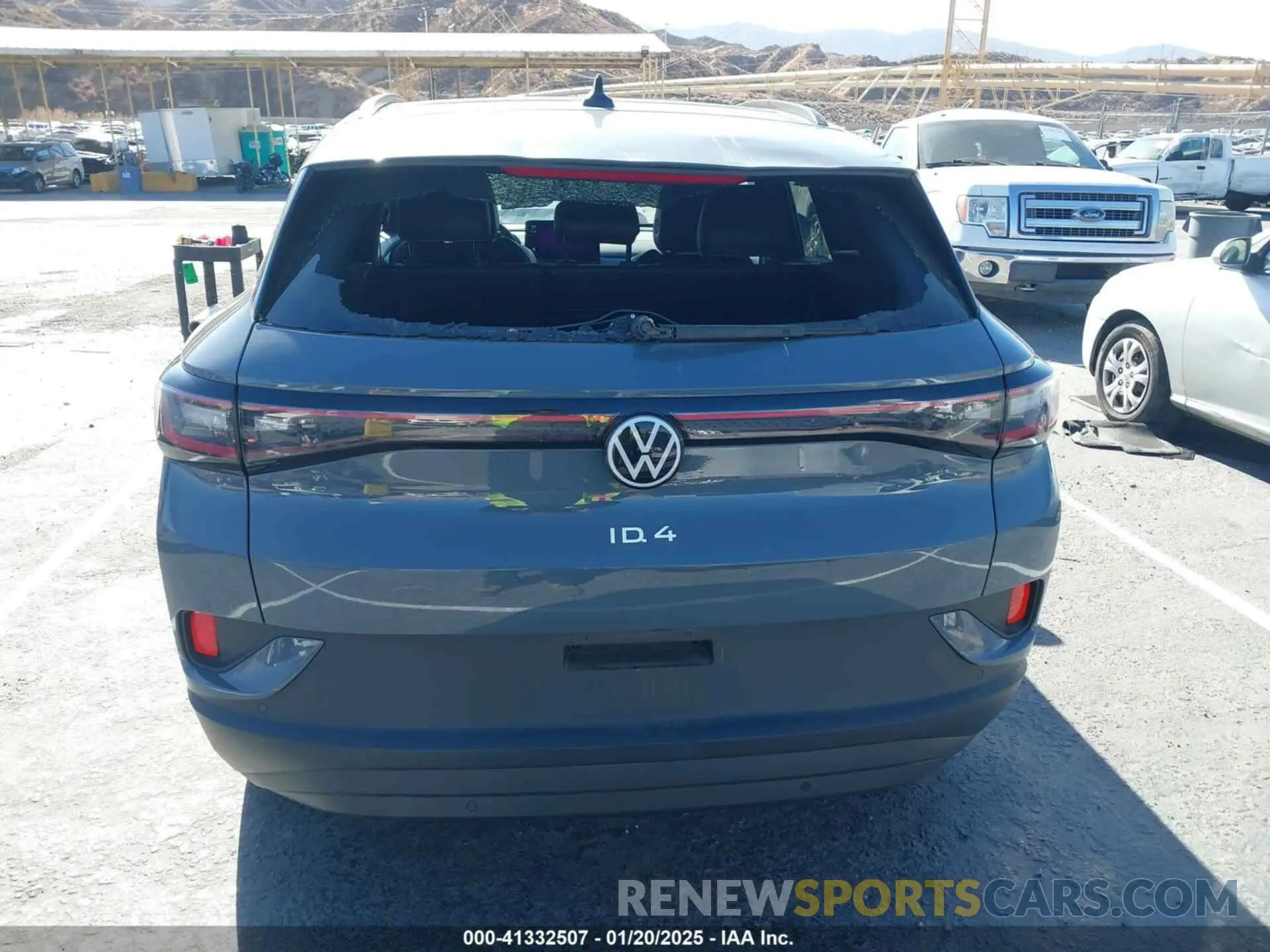 16 Photograph of a damaged car 1V25MPE80PC051099 VOLKSWAGEN ID.4 2023