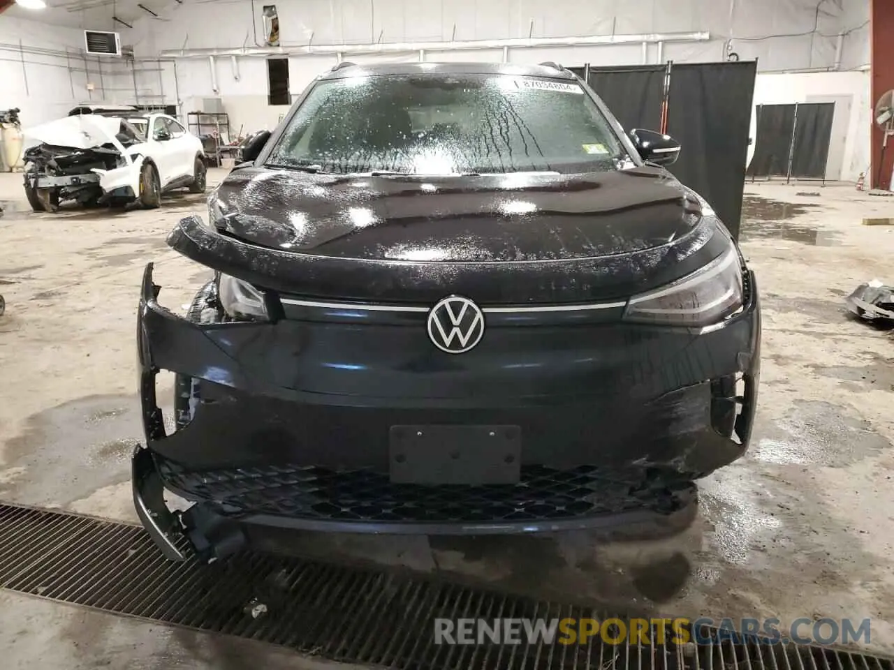 5 Photograph of a damaged car 1V2BMPE89PC057048 VOLKSWAGEN ID.4 2023