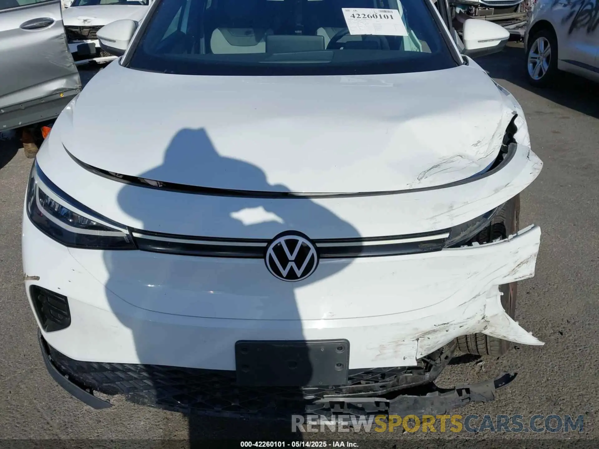 10 Photograph of a damaged car 1V2CMPE84PC021854 VOLKSWAGEN ID.4 2023