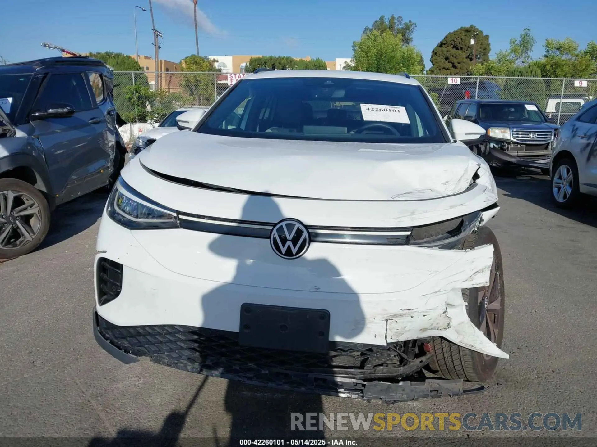 12 Photograph of a damaged car 1V2CMPE84PC021854 VOLKSWAGEN ID.4 2023