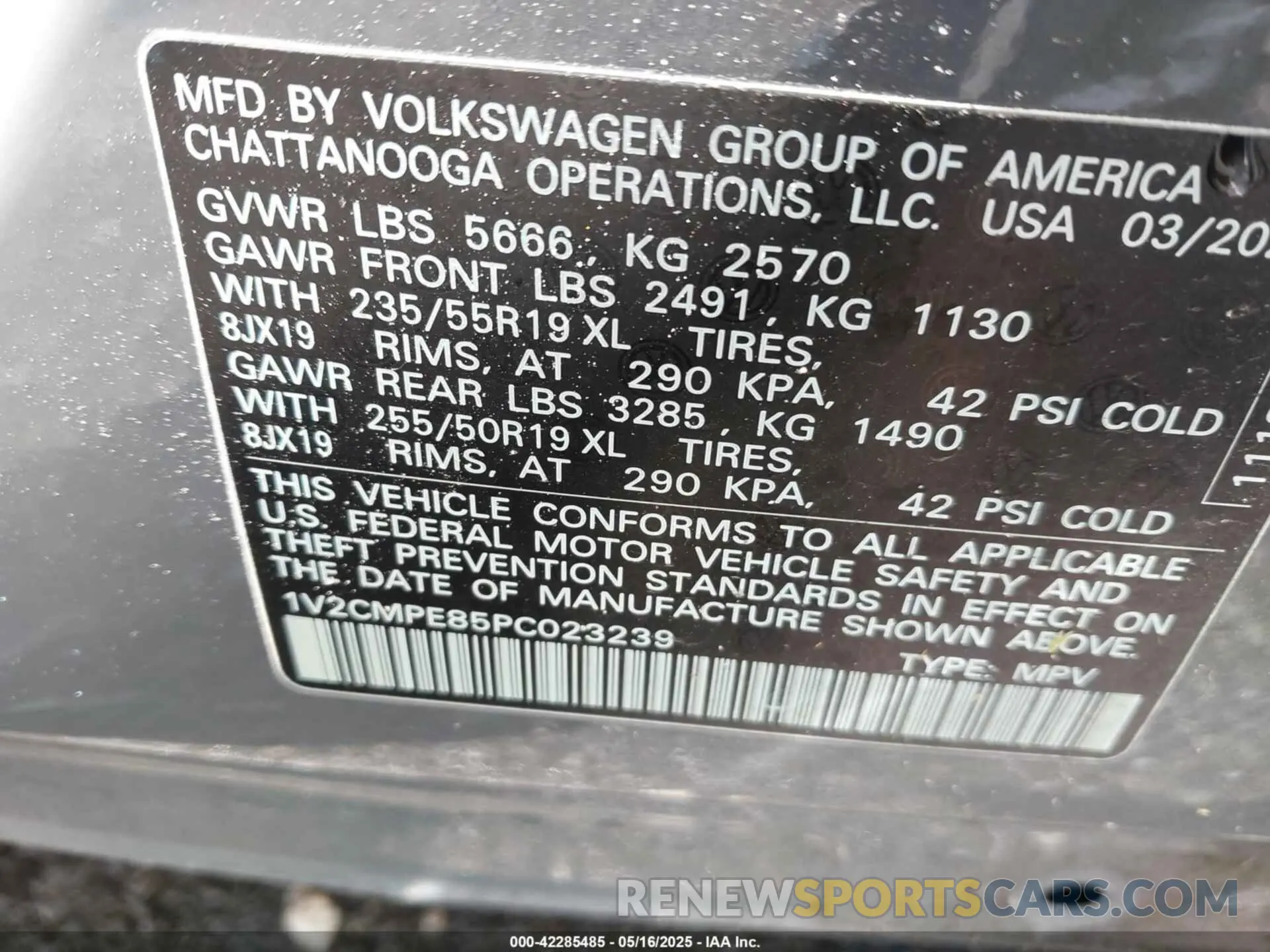9 Photograph of a damaged car 1V2CMPE85PC023239 VOLKSWAGEN ID.4 2023