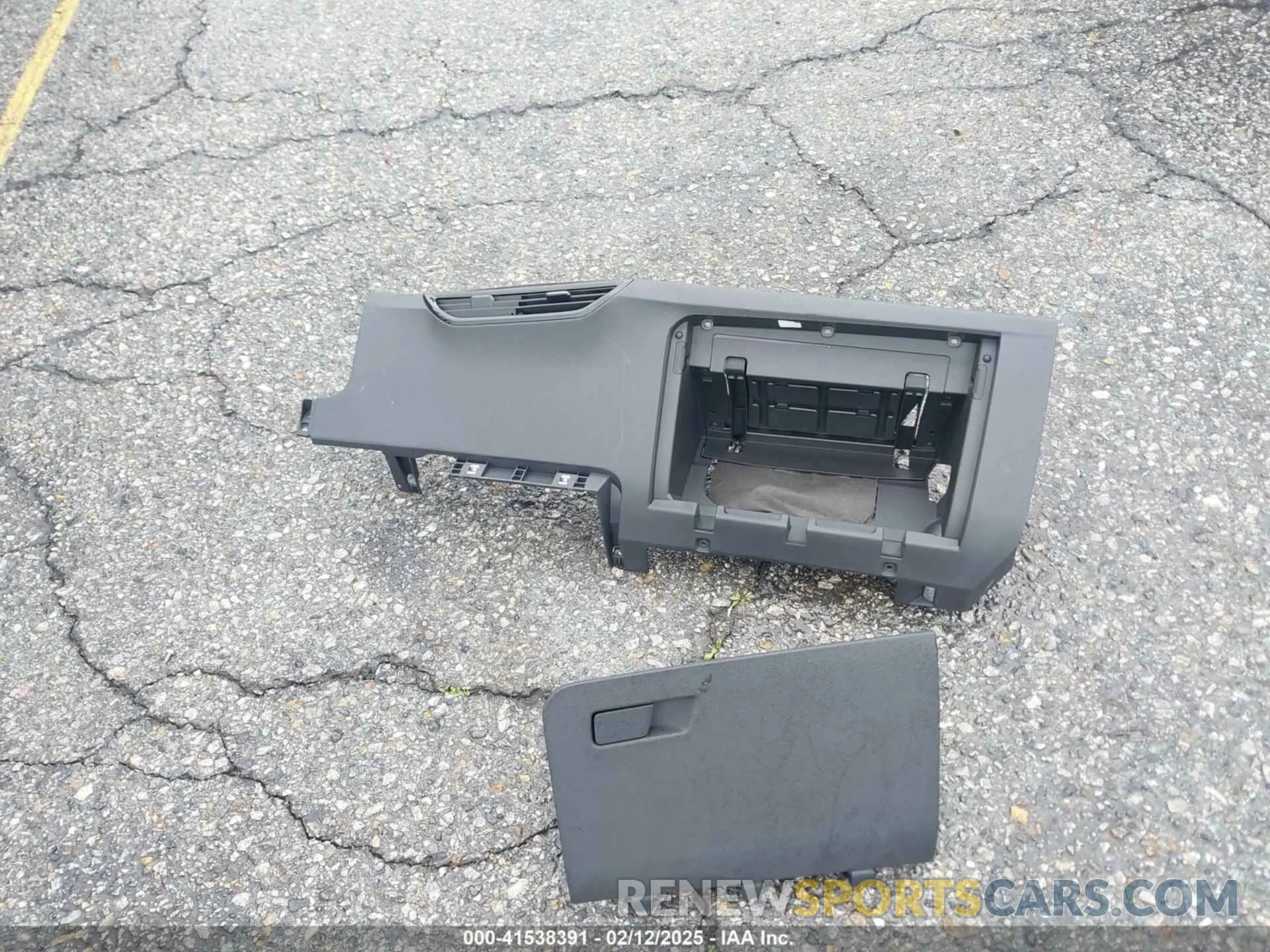20 Фотография поврежденного автомобиля 1V2CMPE88PC028158 VOLKSWAGEN ID.4 2023