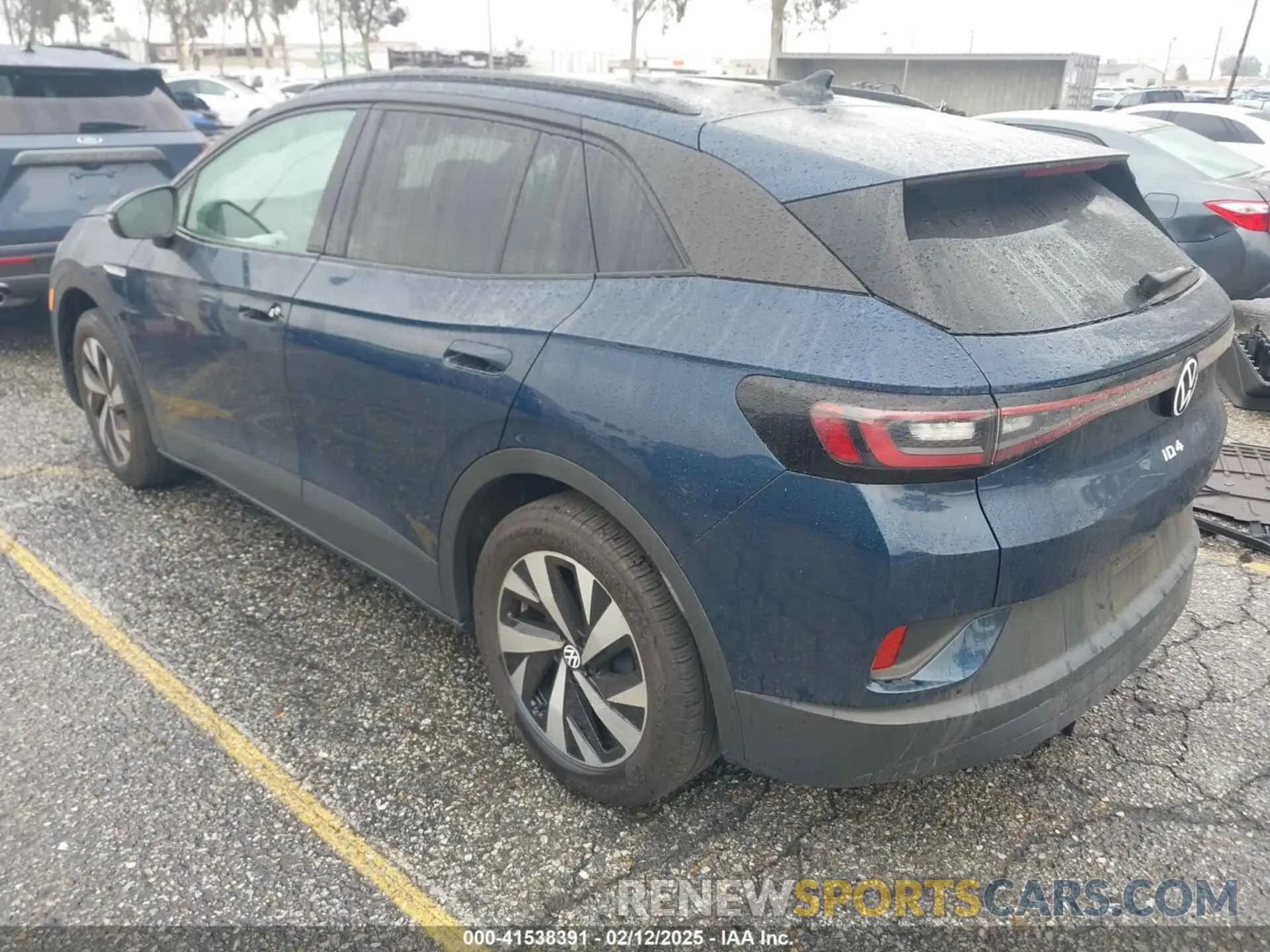 3 Фотография поврежденного автомобиля 1V2CMPE88PC028158 VOLKSWAGEN ID.4 2023