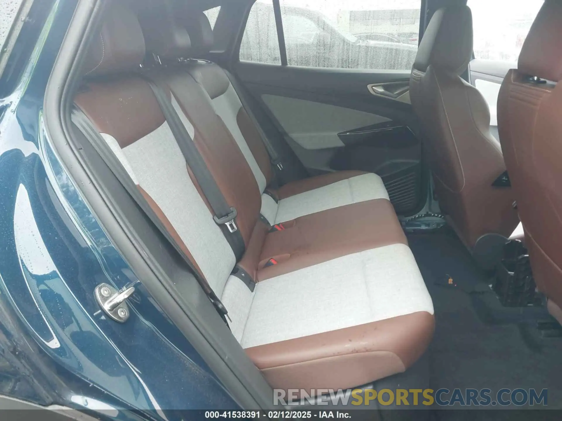 8 Фотография поврежденного автомобиля 1V2CMPE88PC028158 VOLKSWAGEN ID.4 2023