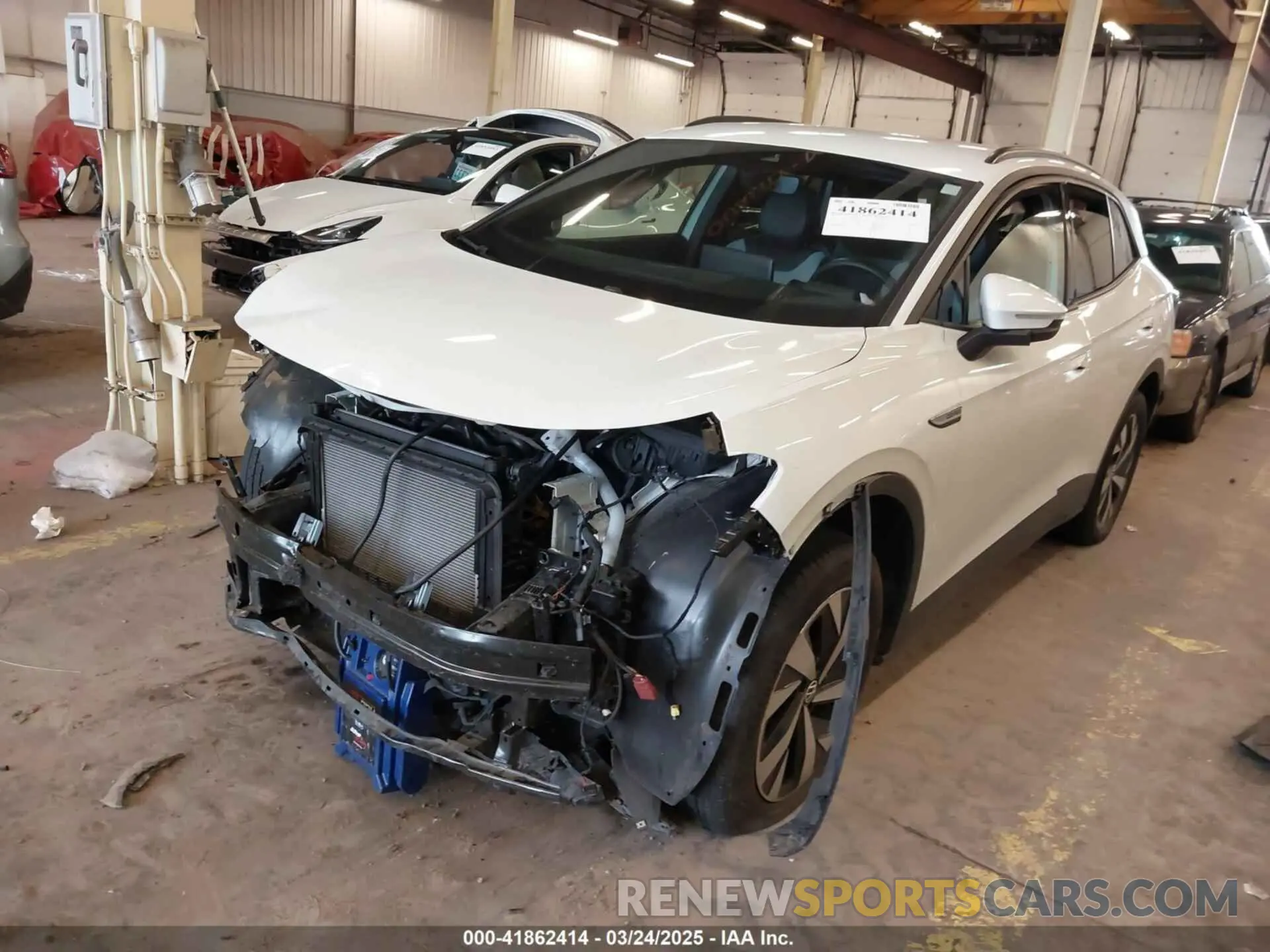 2 Фотография поврежденного автомобиля 1V2DNPE83PC033639 VOLKSWAGEN ID.4 2023