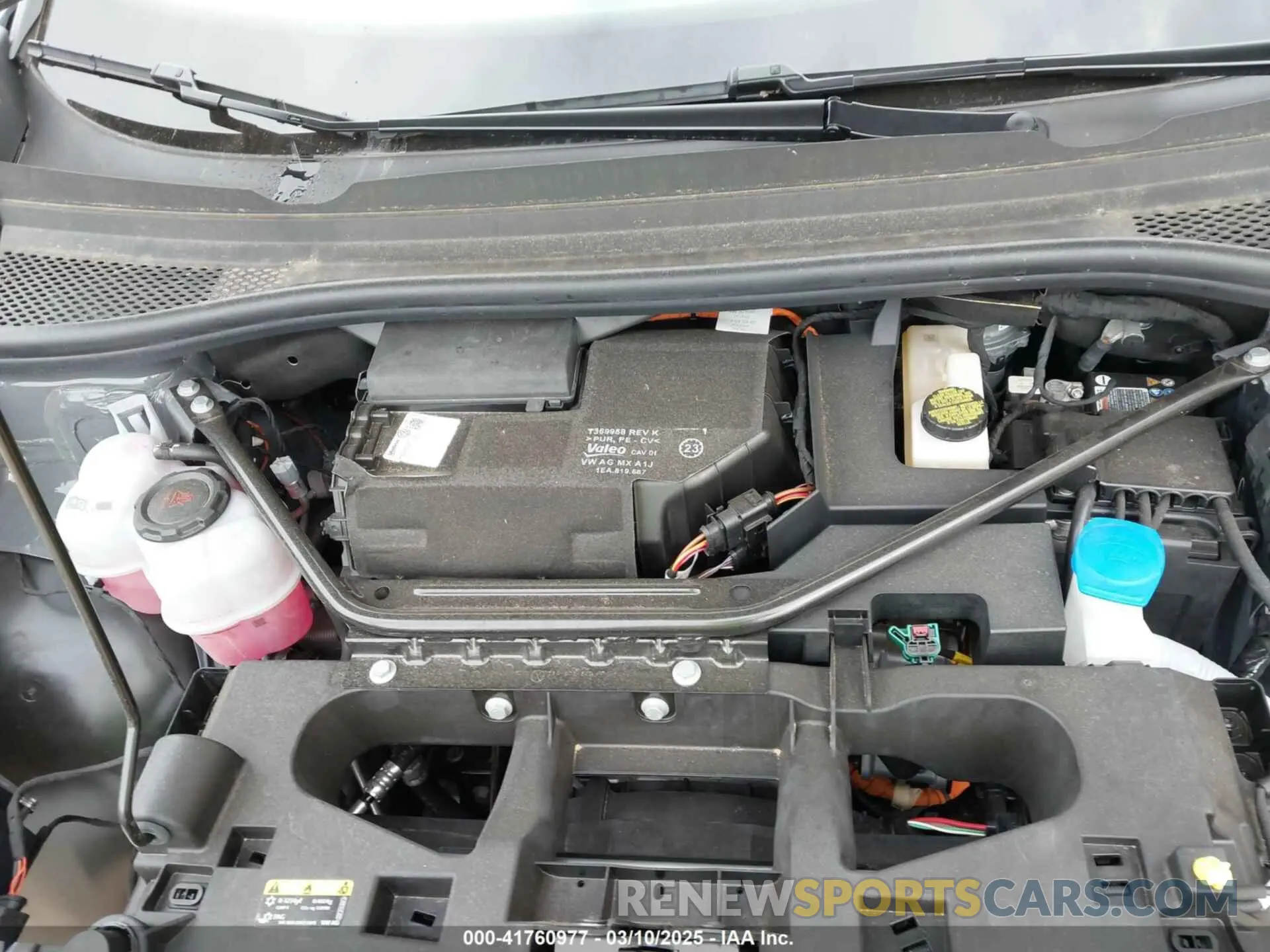 10 Фотография поврежденного автомобиля 1V2DNPE85PC048594 VOLKSWAGEN ID.4 2023