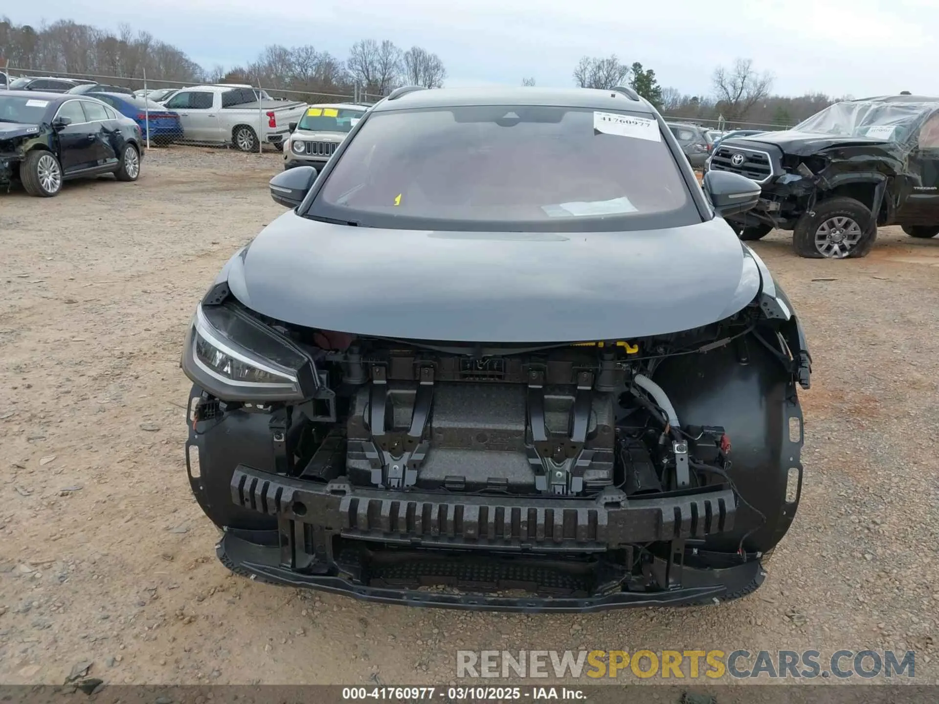 12 Фотография поврежденного автомобиля 1V2DNPE85PC048594 VOLKSWAGEN ID.4 2023