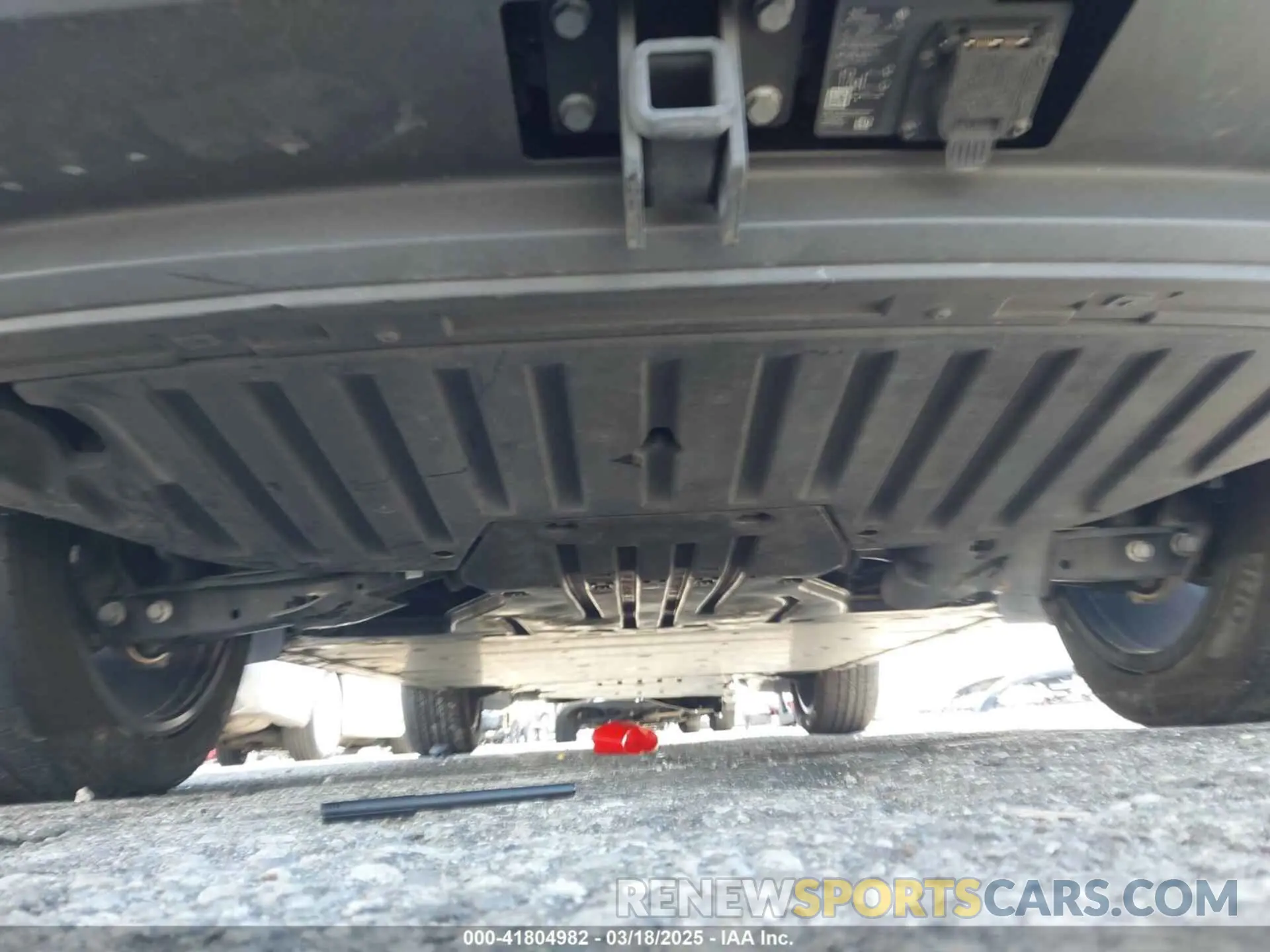 22 Photograph of a damaged car 1V2GNPE87PC000804 VOLKSWAGEN ID.4 2023