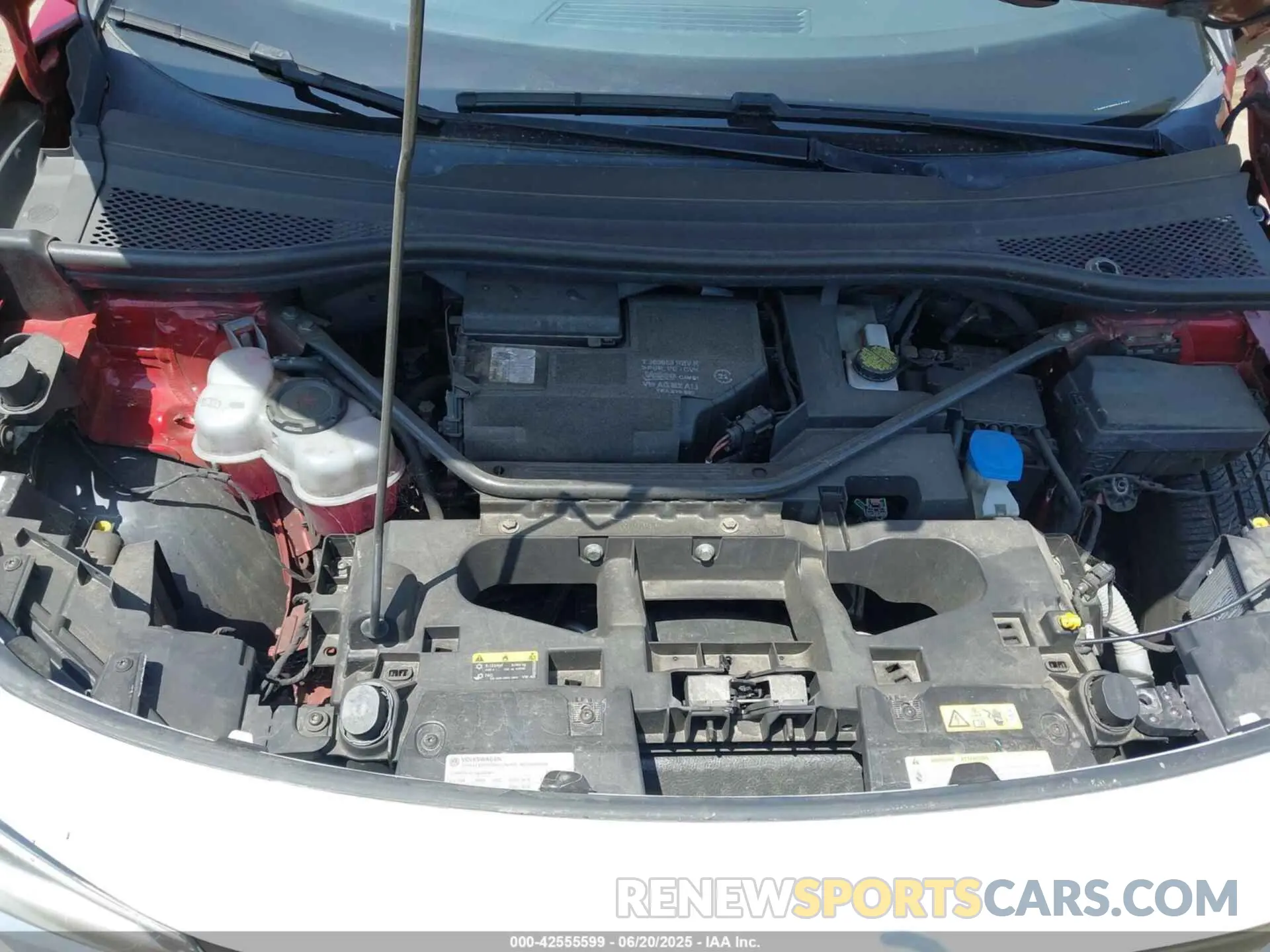 10 Фотография поврежденного автомобиля 1V2JNPE87PC014191 VOLKSWAGEN ID.4 2023