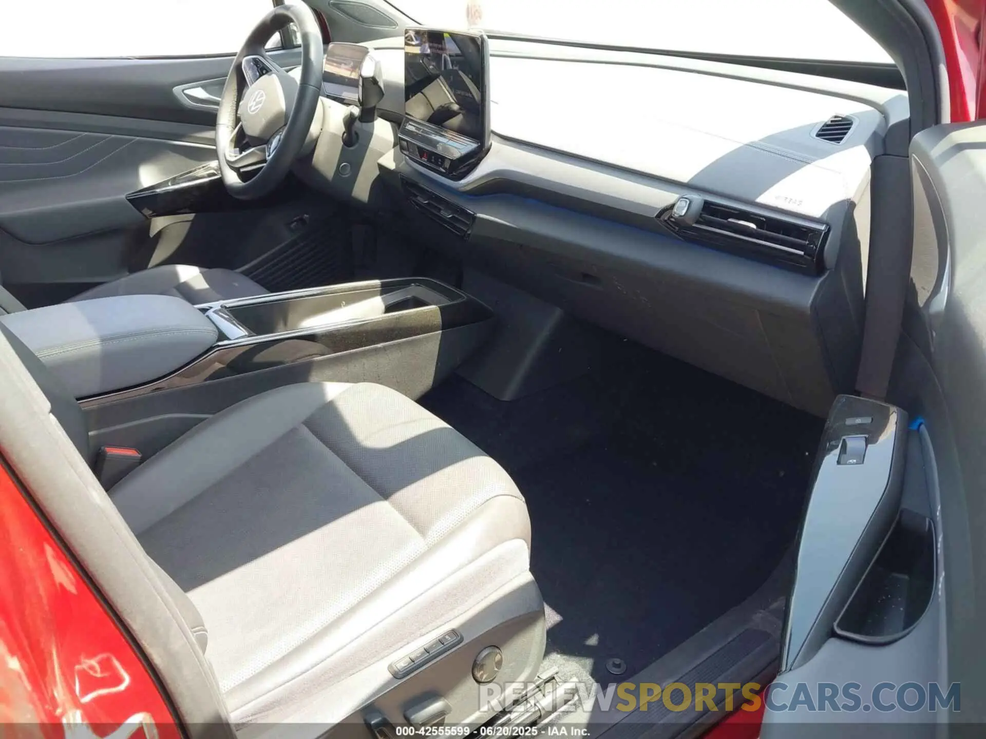 5 Фотография поврежденного автомобиля 1V2JNPE87PC014191 VOLKSWAGEN ID.4 2023