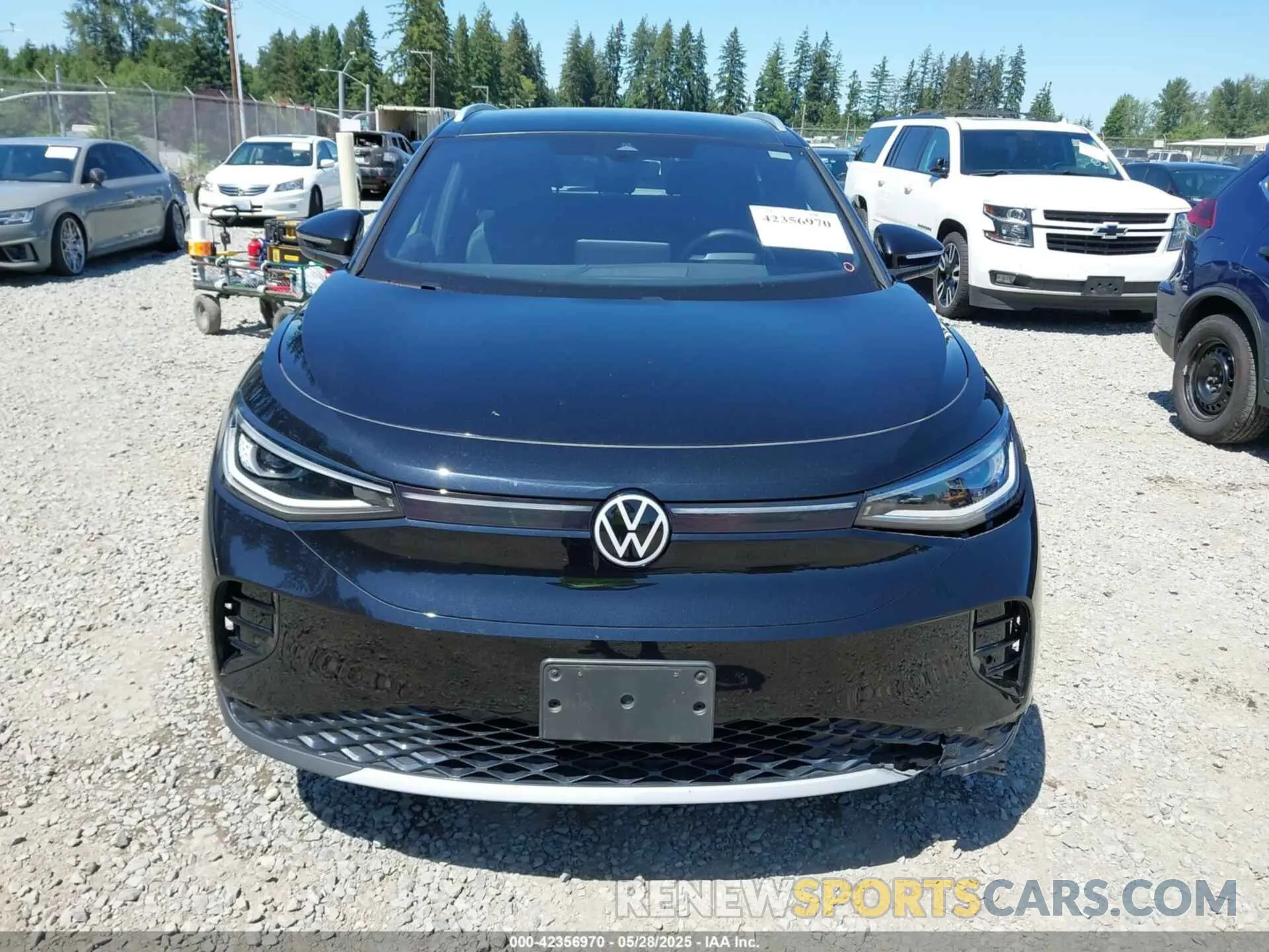 12 Фотография поврежденного автомобиля 1V2JNPE88PC039858 VOLKSWAGEN ID.4 2023