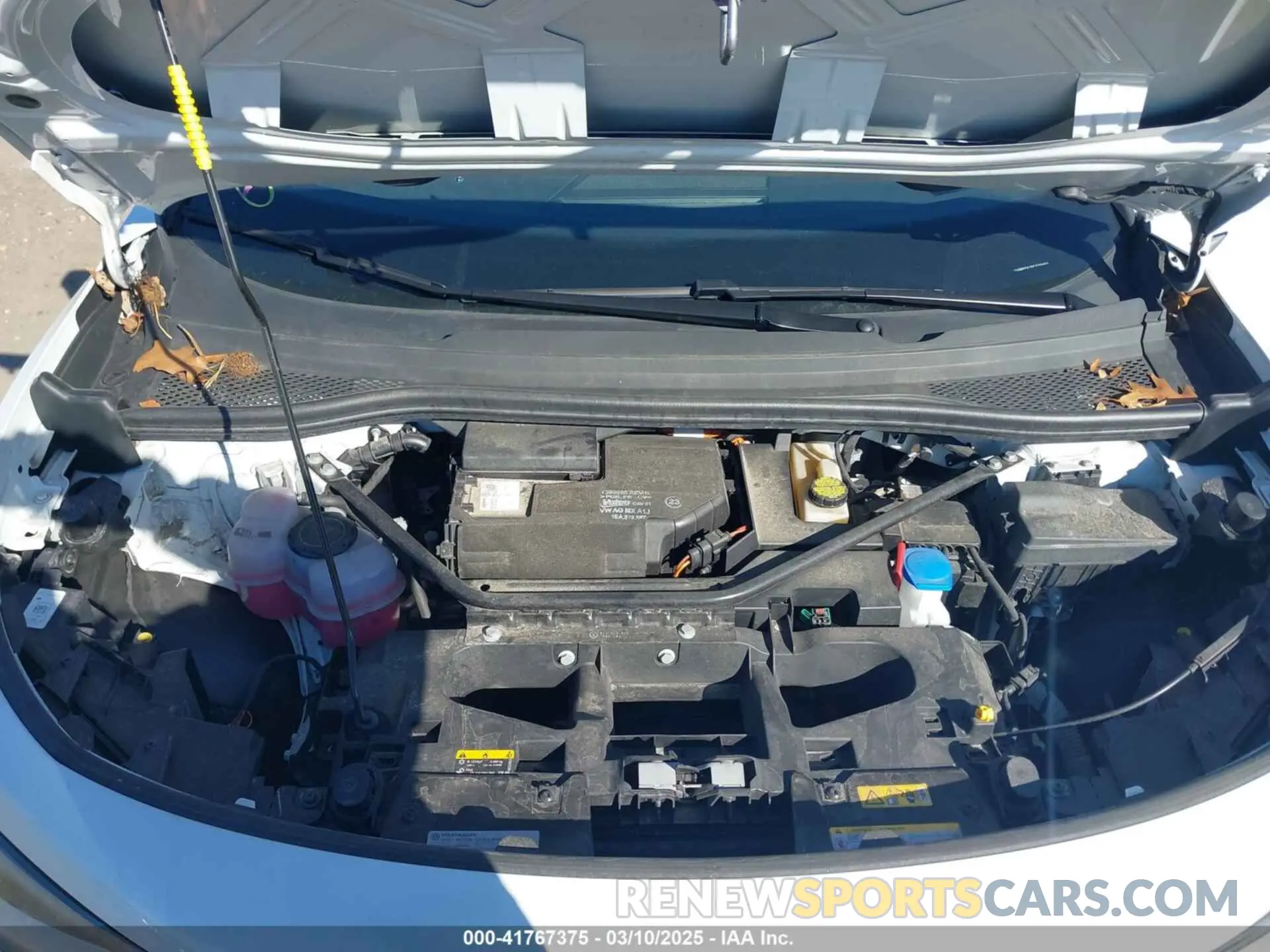 10 Photograph of a damaged car 1V2VMPE82PC030464 VOLKSWAGEN ID.4 2023