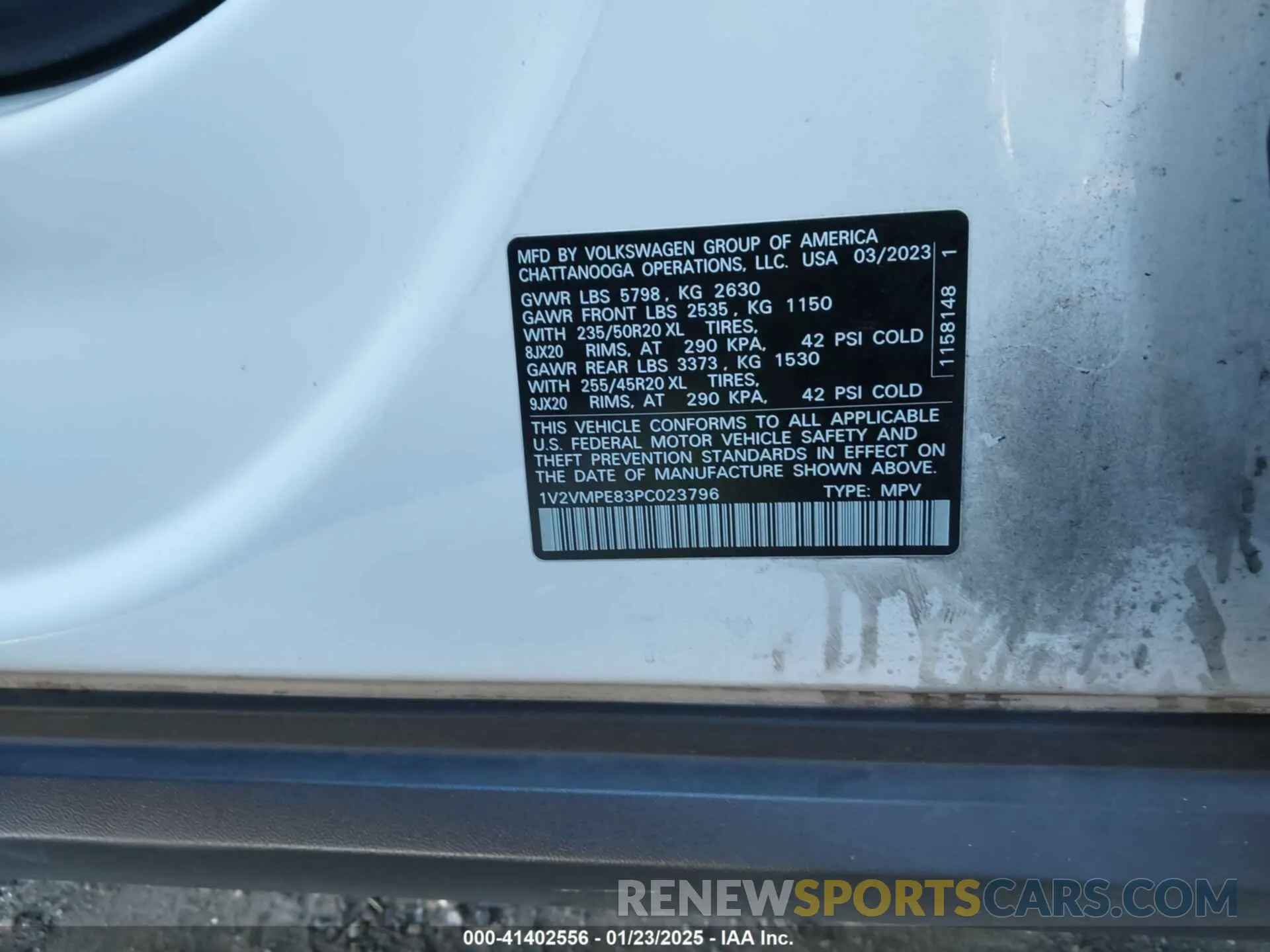 9 Photograph of a damaged car 1V2VMPE83PC023796 VOLKSWAGEN ID.4 2023