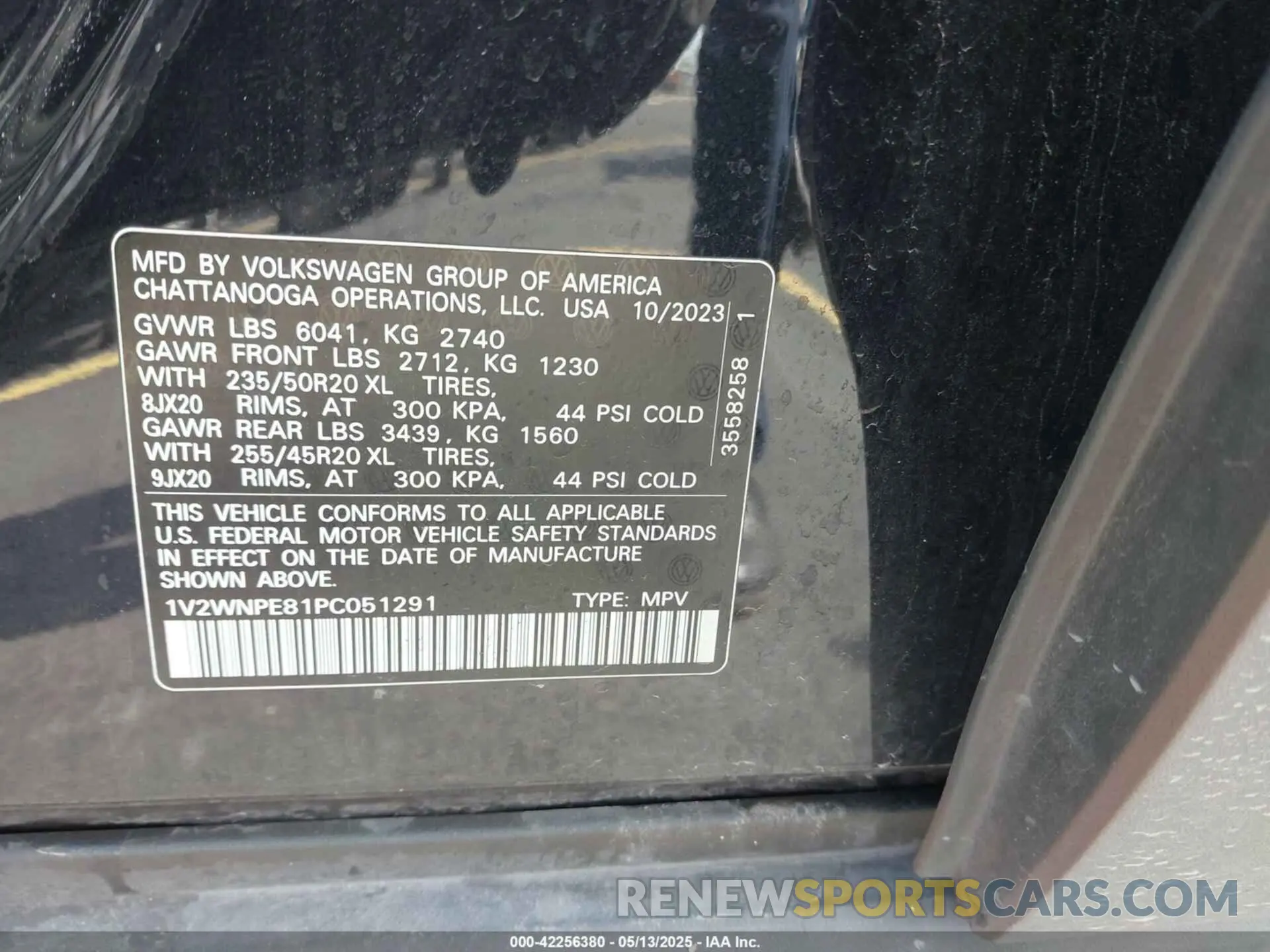 9 Photograph of a damaged car 1V2WNPE81PC051291 VOLKSWAGEN ID.4 2023