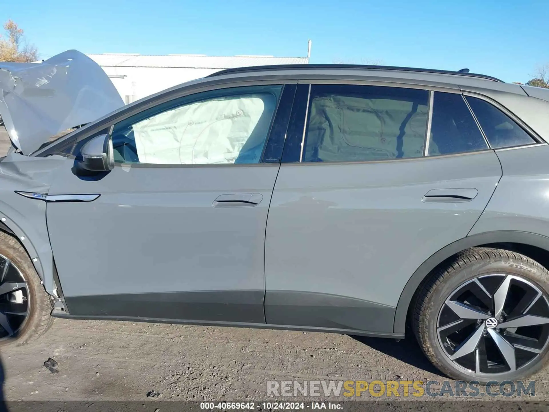 14 Photograph of a damaged car 1V2WNPE81PC052201 VOLKSWAGEN ID.4 2023
