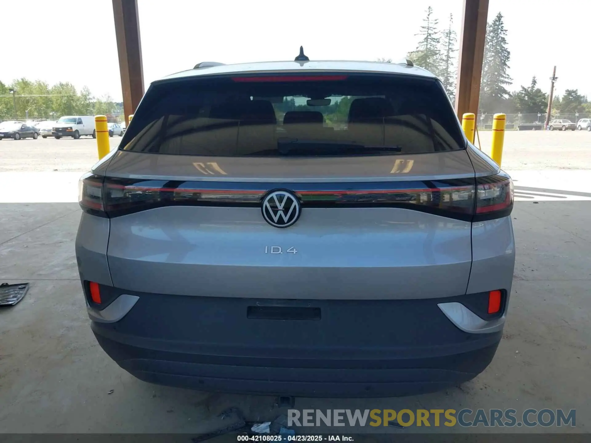 16 Фотография поврежденного автомобиля 1V2WNPE84PC048045 VOLKSWAGEN ID.4 2023