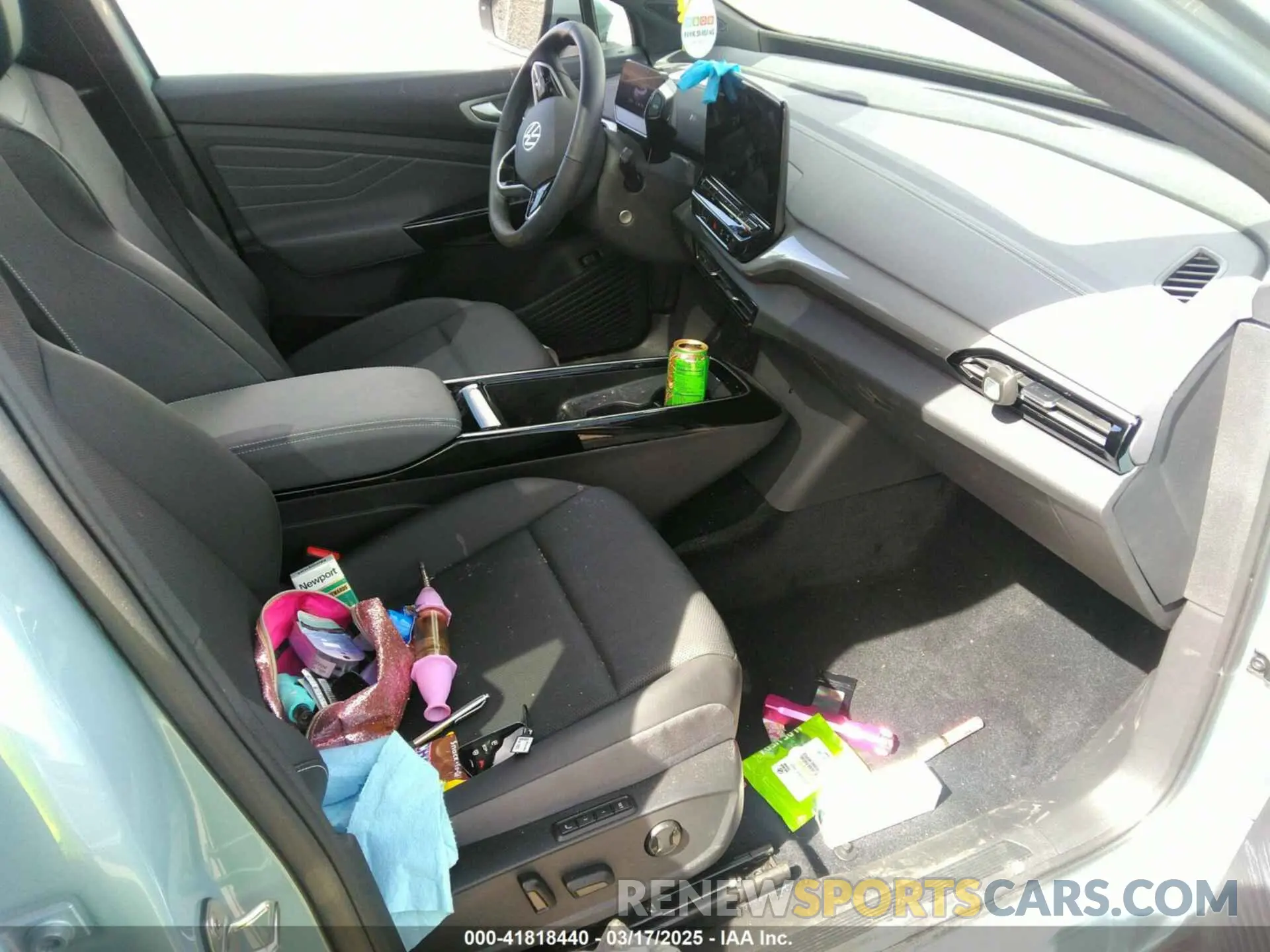 5 Фотография поврежденного автомобиля 1V25MPE86RC012438 VOLKSWAGEN ID.4 2024