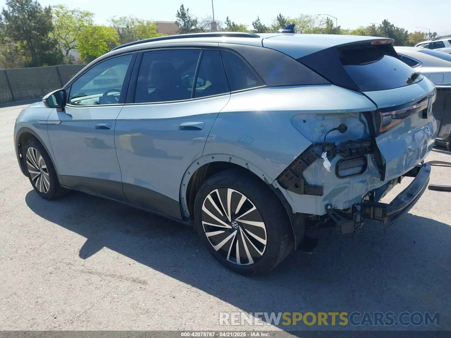 3 Фотография поврежденного автомобиля 1V25MPE88RC007449 VOLKSWAGEN ID.4 2024