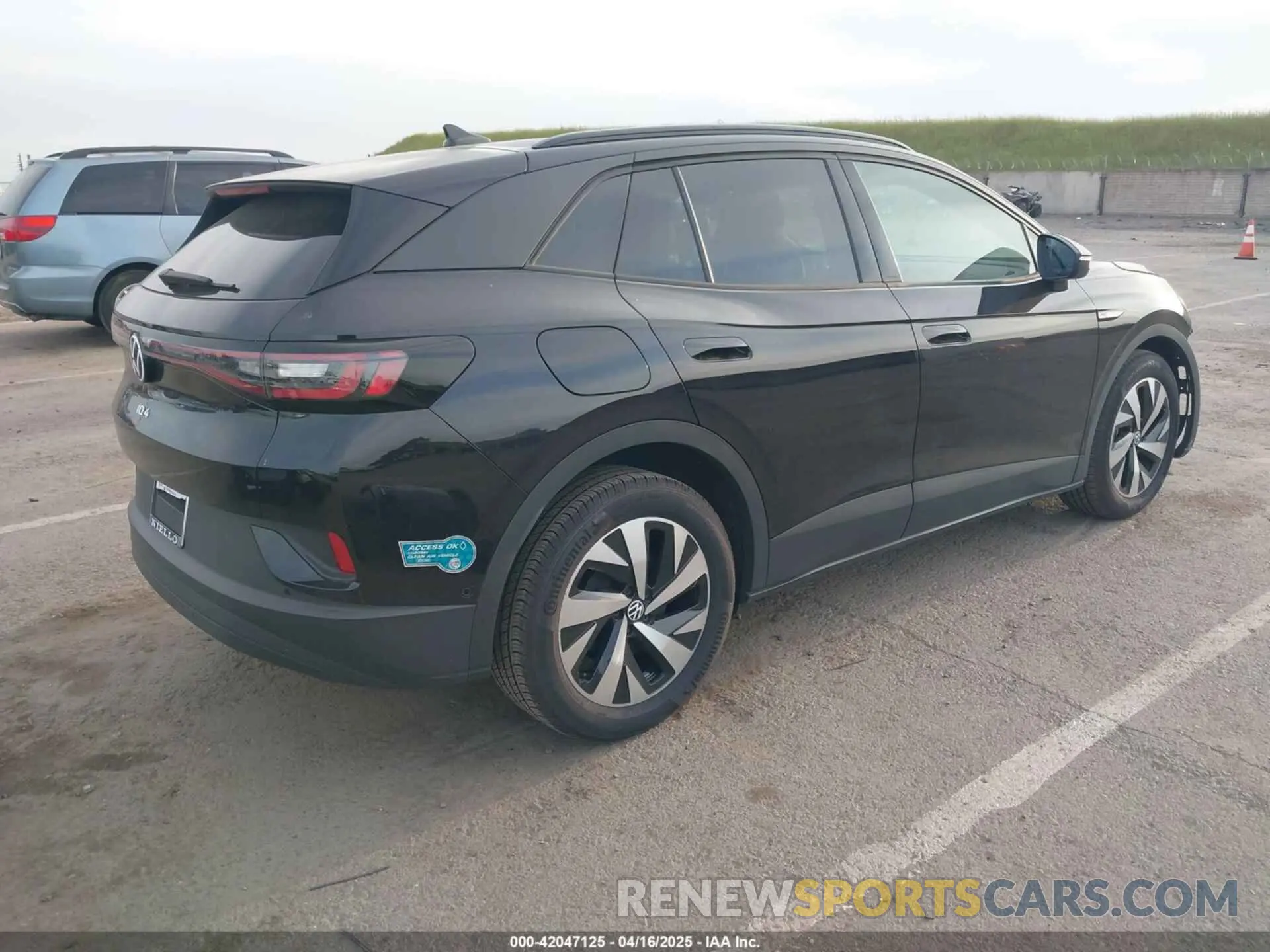 4 Фотография поврежденного автомобиля 1V2CRPE85RC000662 VOLKSWAGEN ID.4 2024