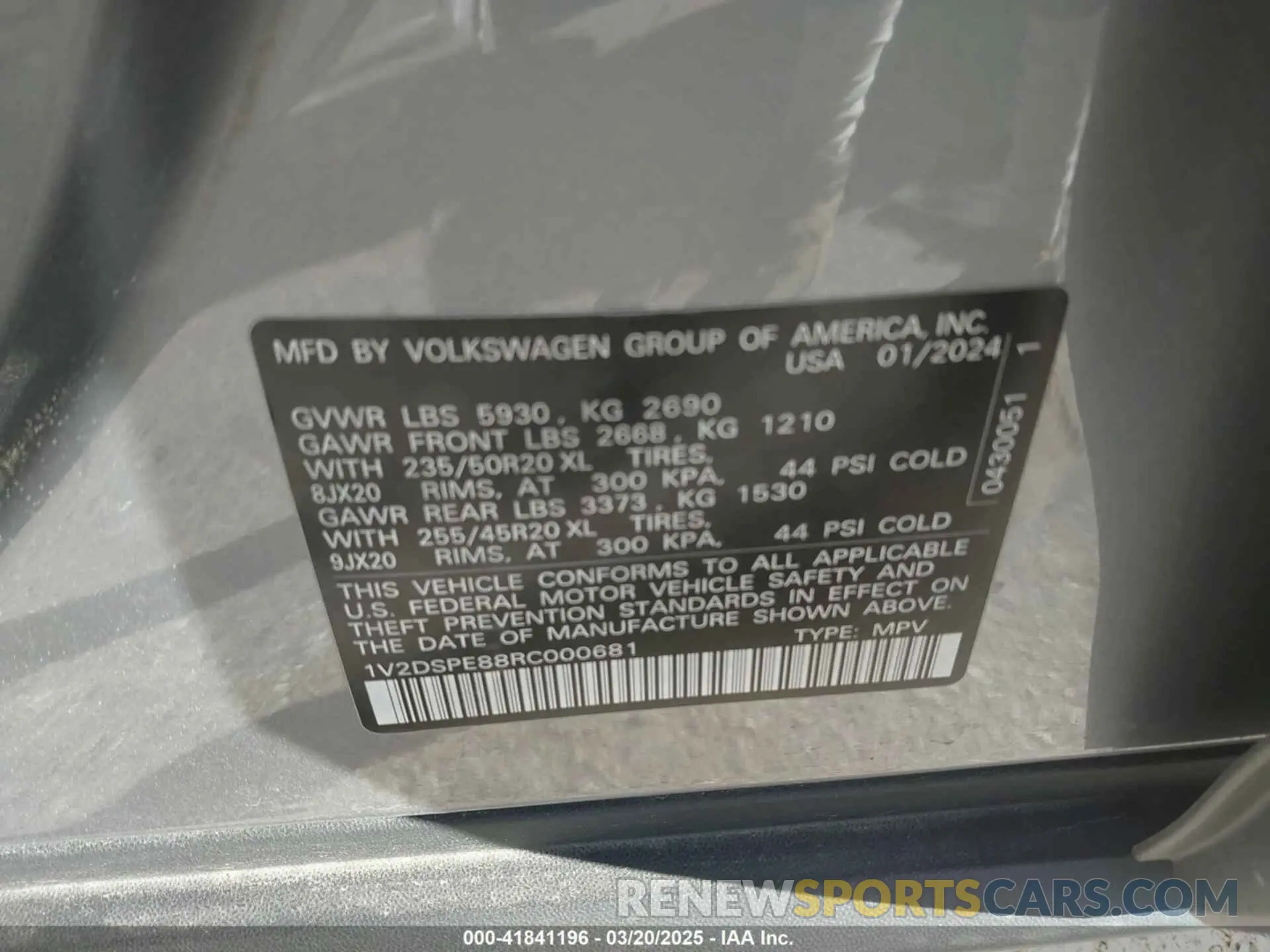 9 Фотография поврежденного автомобиля 1V2DSPE88RC000681 VOLKSWAGEN ID.4 2024