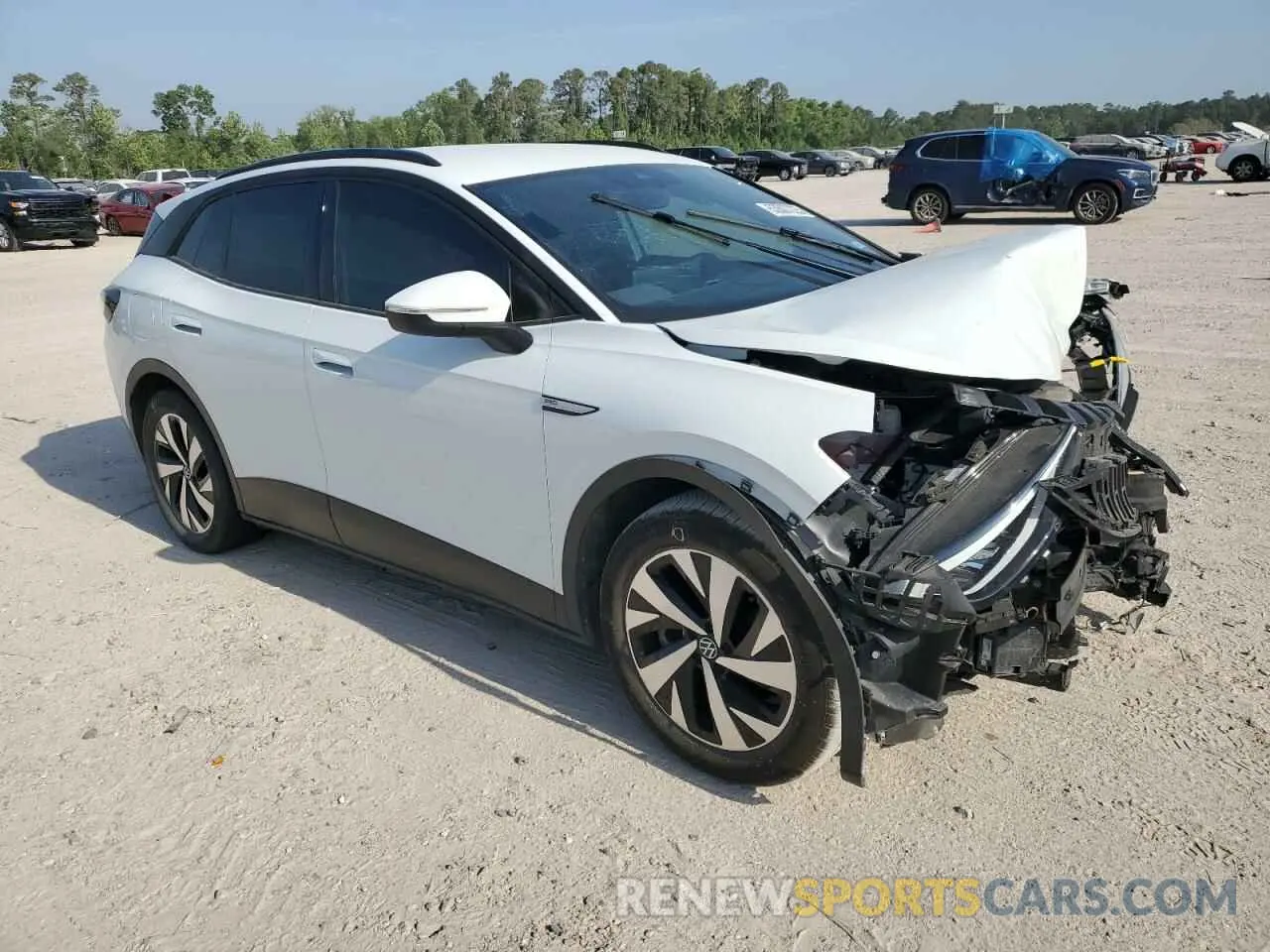 4 Photograph of a damaged car 1V2CMPE84PC032661 VOLKSWAGEN ID.4 PRO 2023