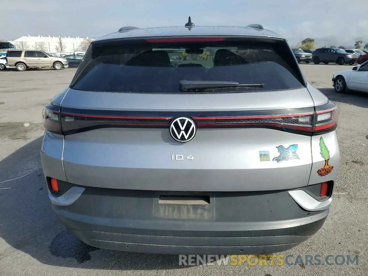 6 Фотография поврежденного автомобиля 1V2CMPE88PC032582 VOLKSWAGEN ID.4 PRO 2023
