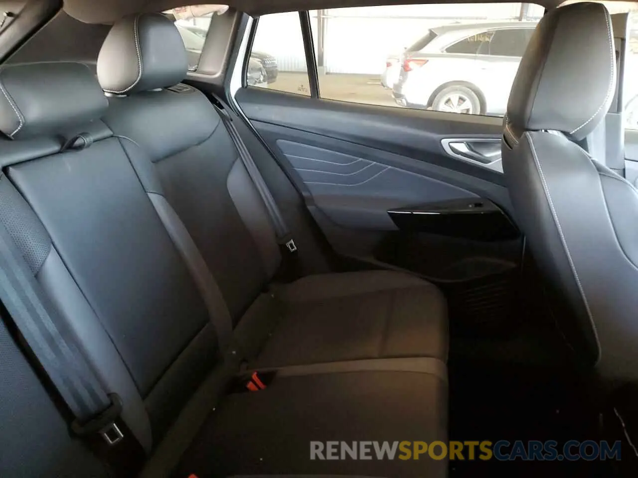 11 Фотография поврежденного автомобиля 1V2WNPE80PC032490 VOLKSWAGEN ID.4 PRO S 2023